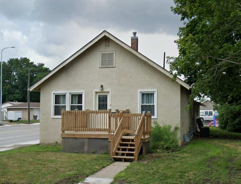 322 W 12th Ave