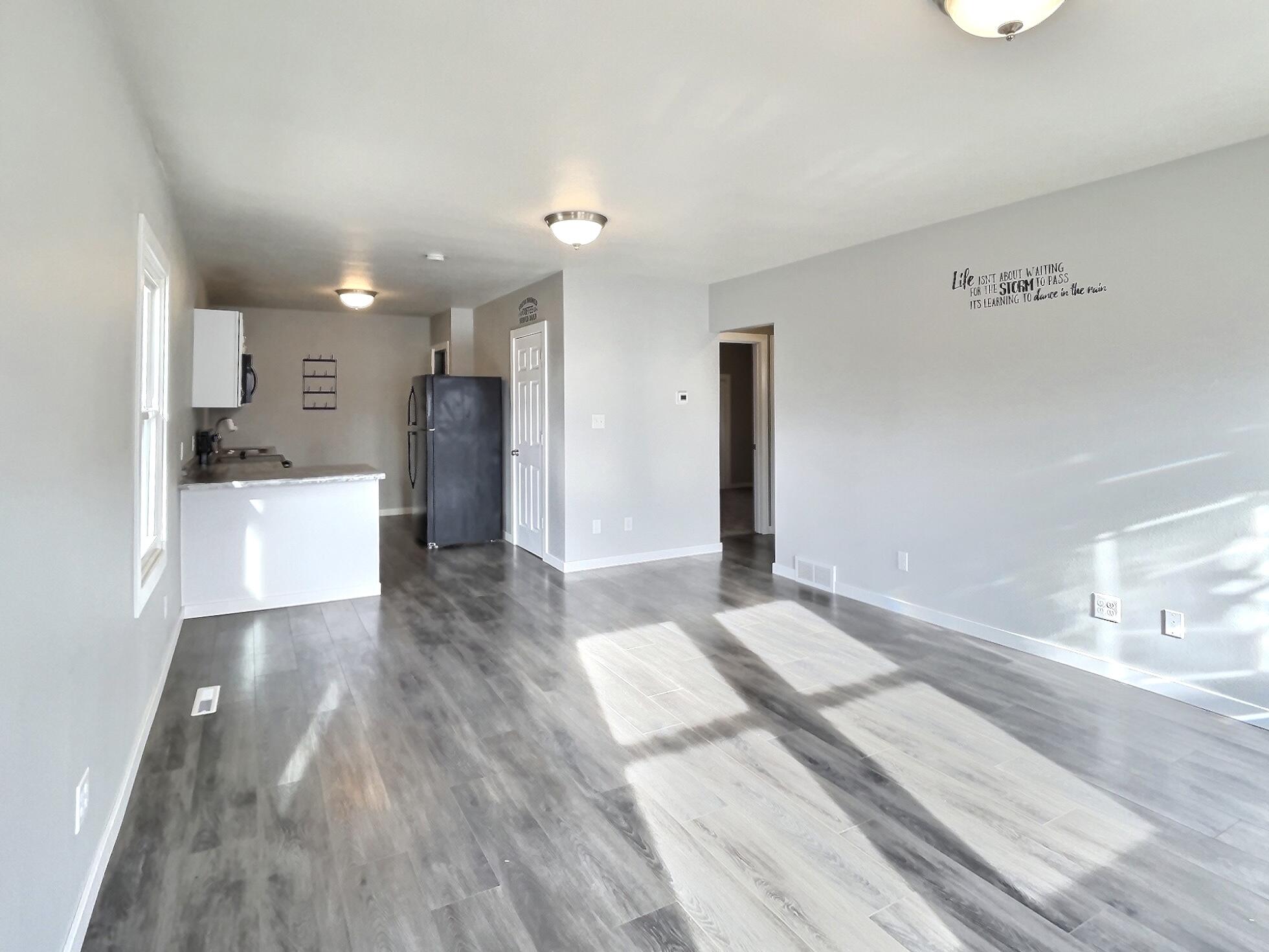 322 W 12th Ave