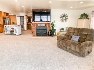 8 N Harmon Dr