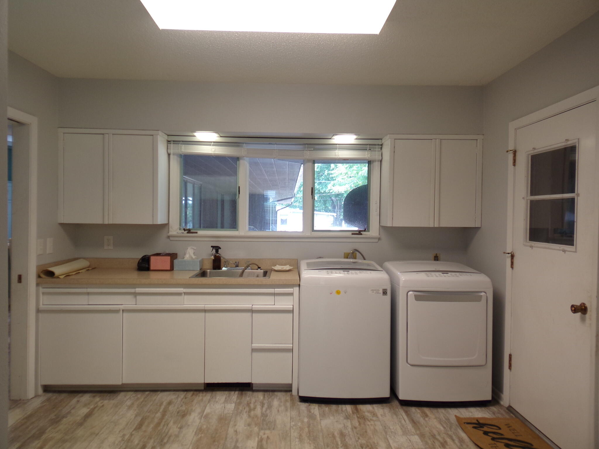 600 E 6th Ave