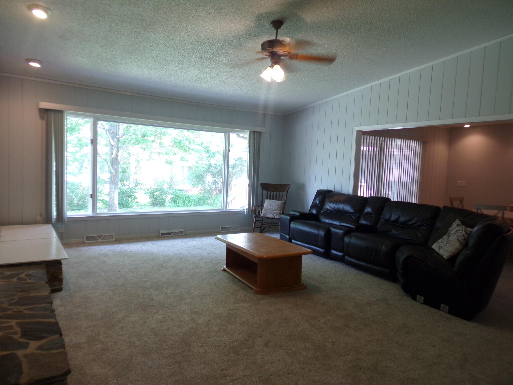 600 E 6th Ave