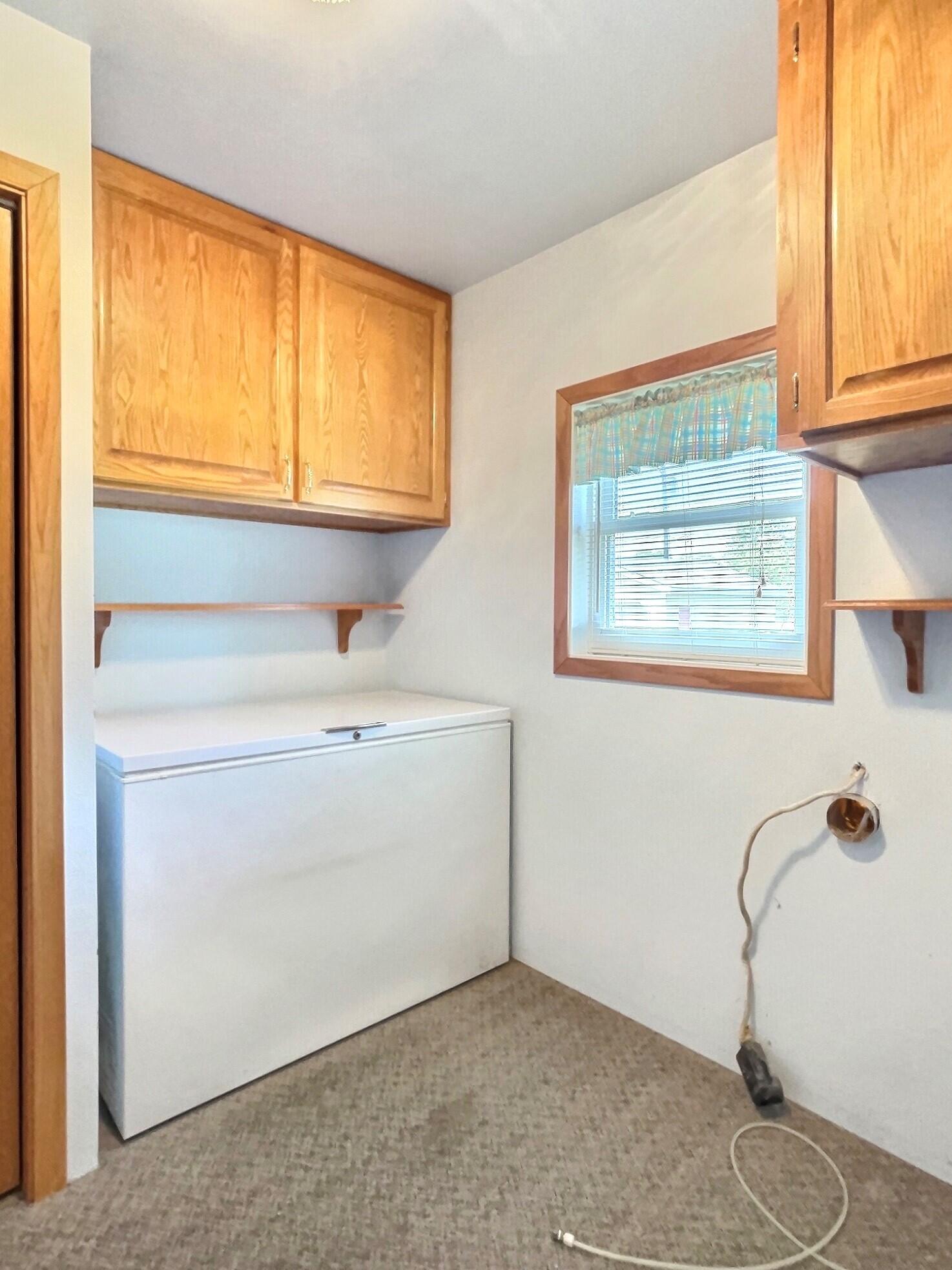 405 E Elm St