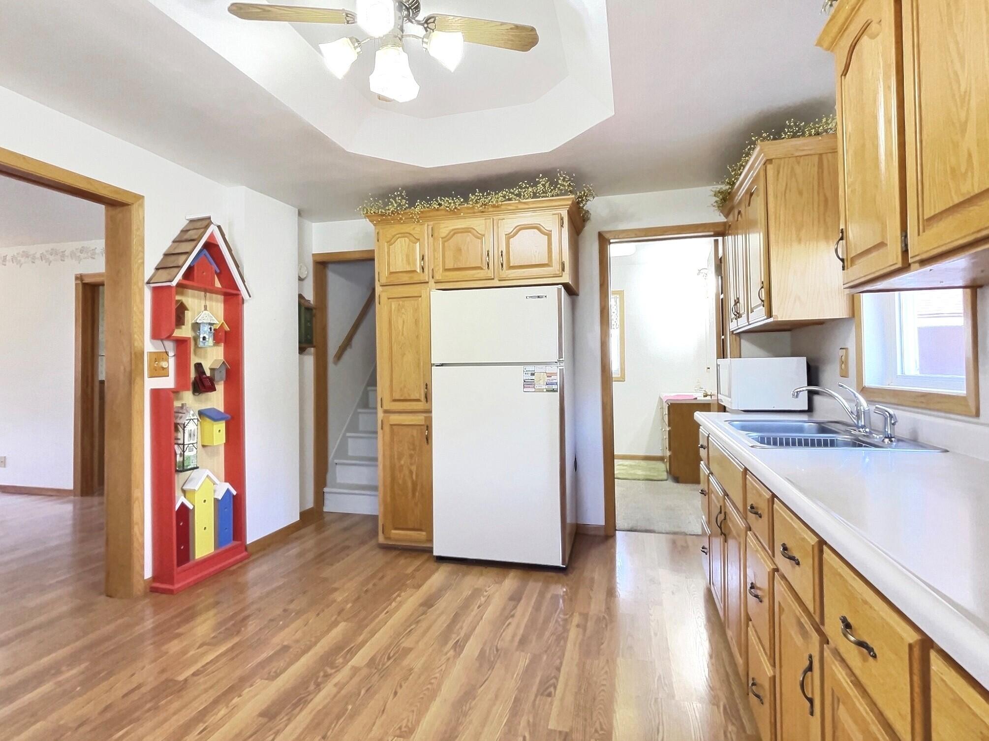 405 E Elm St