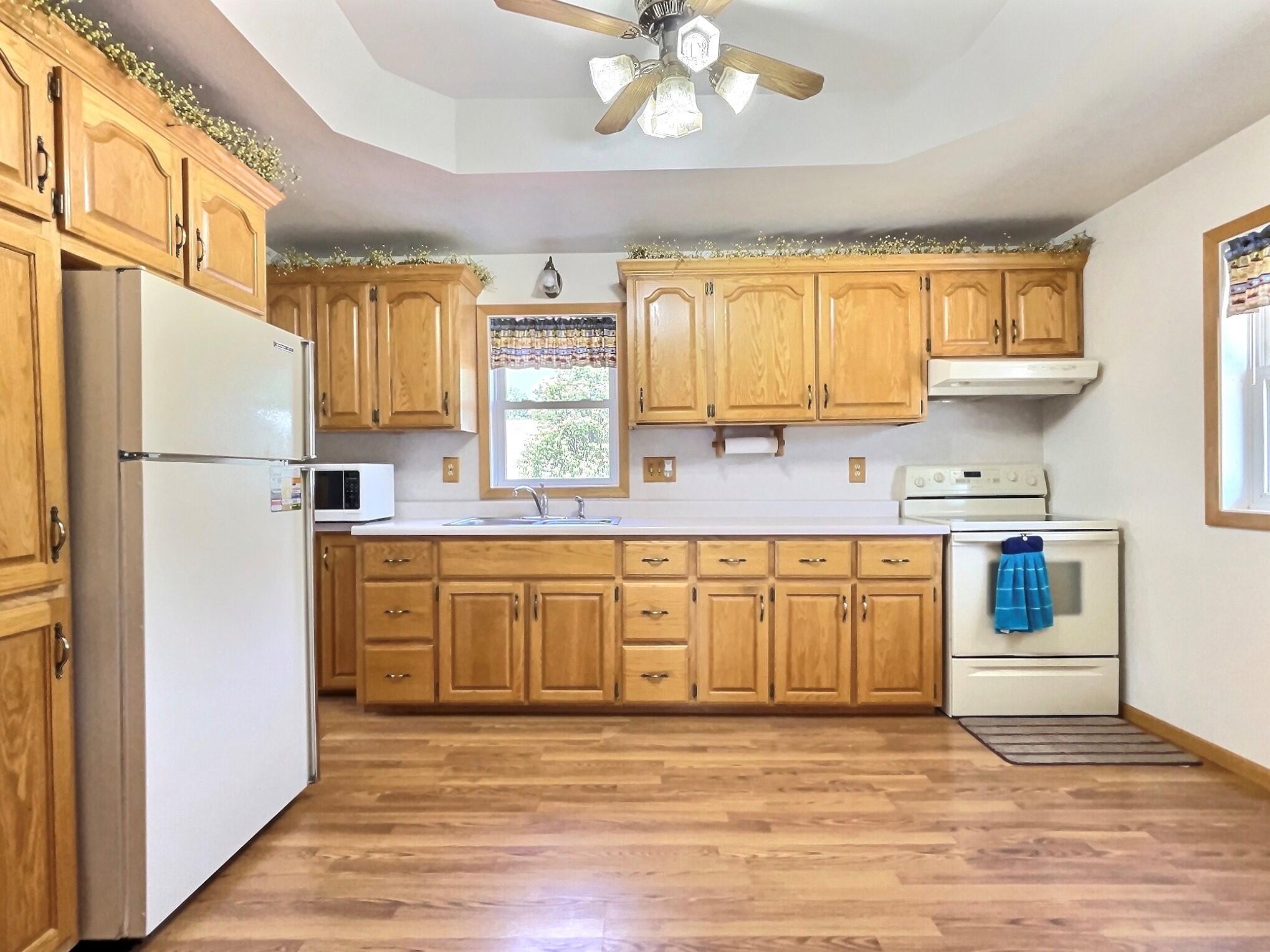 405 E Elm St