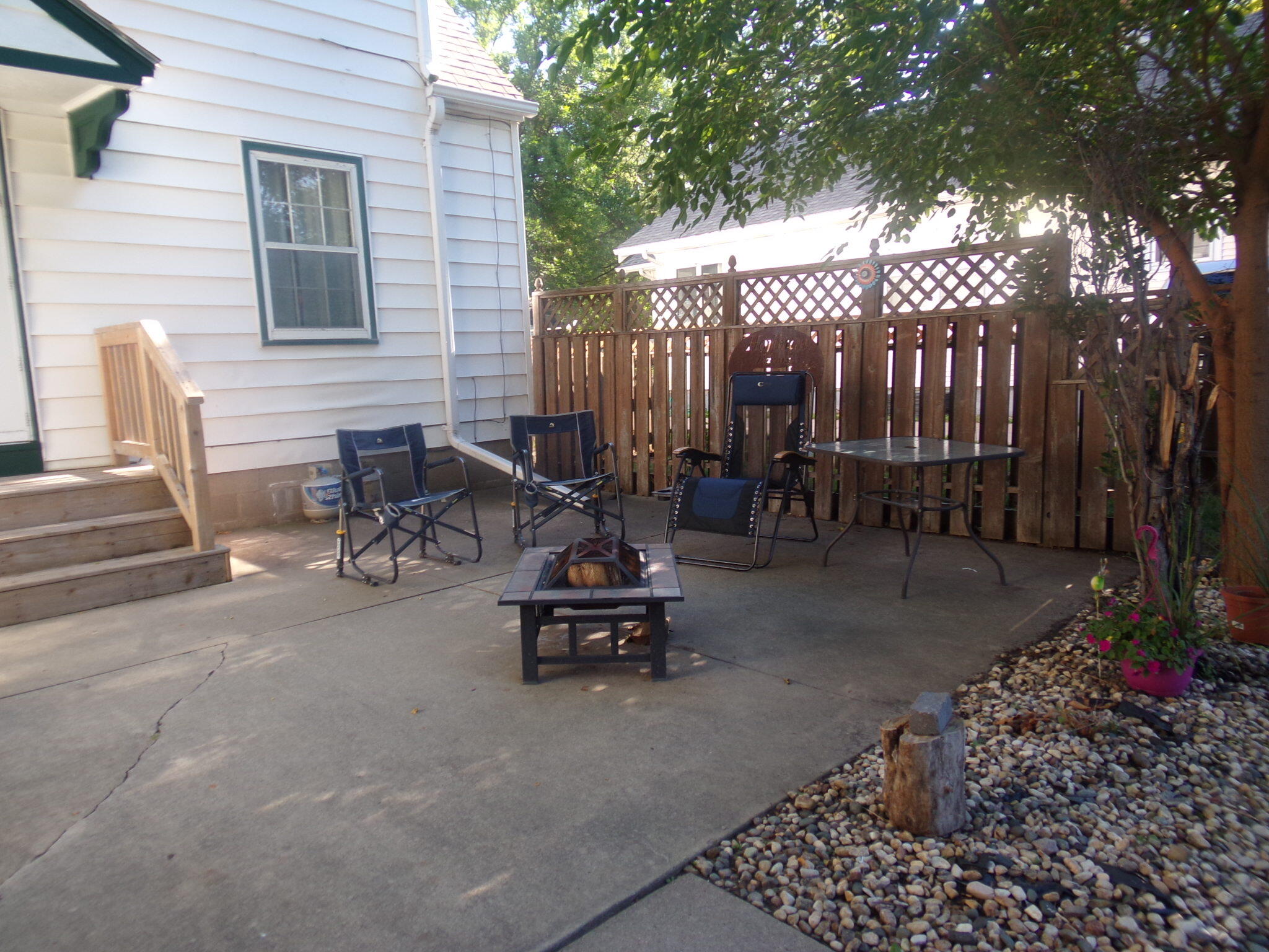 204 W 12th Ave