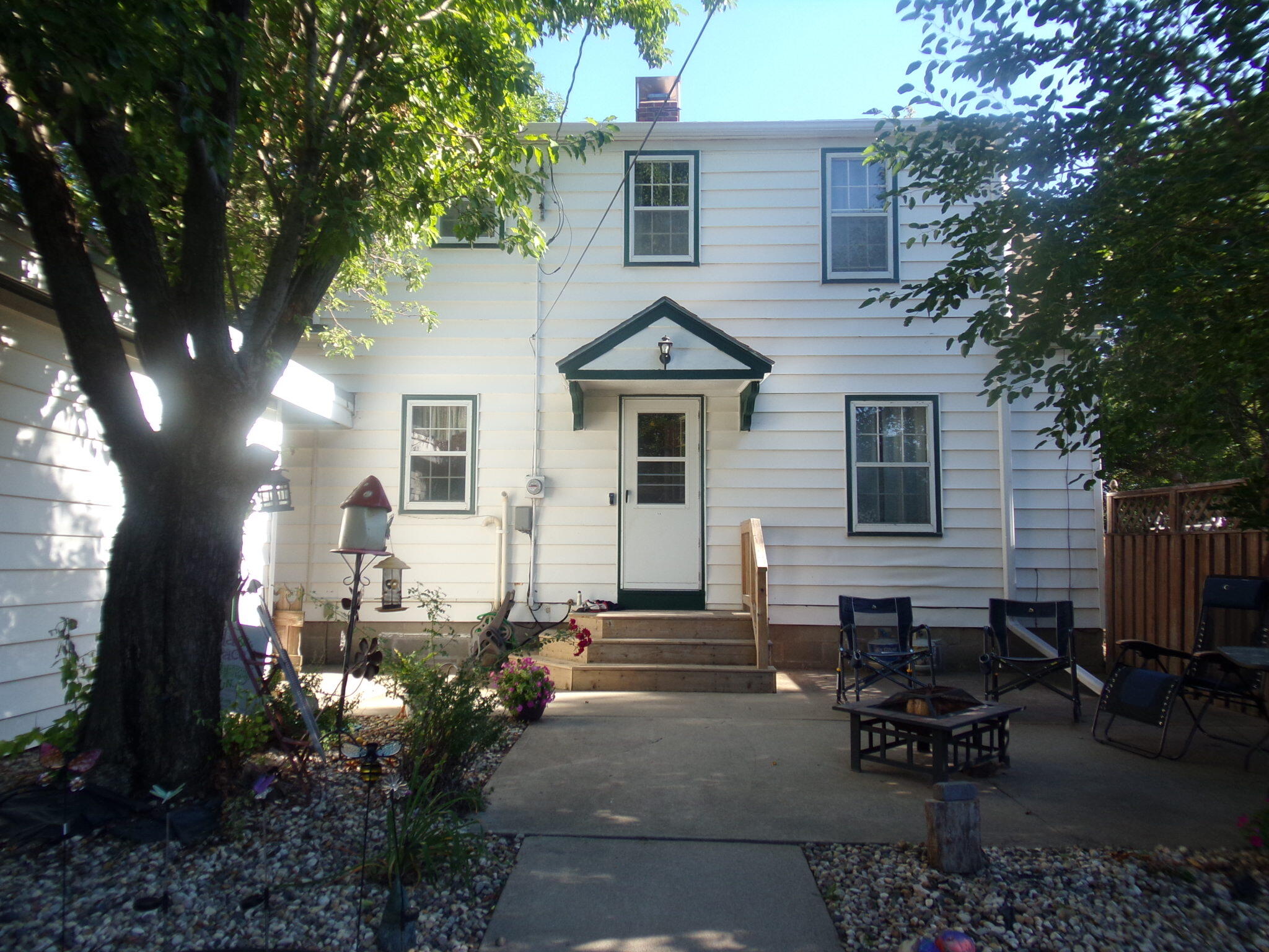 204 W 12th Ave
