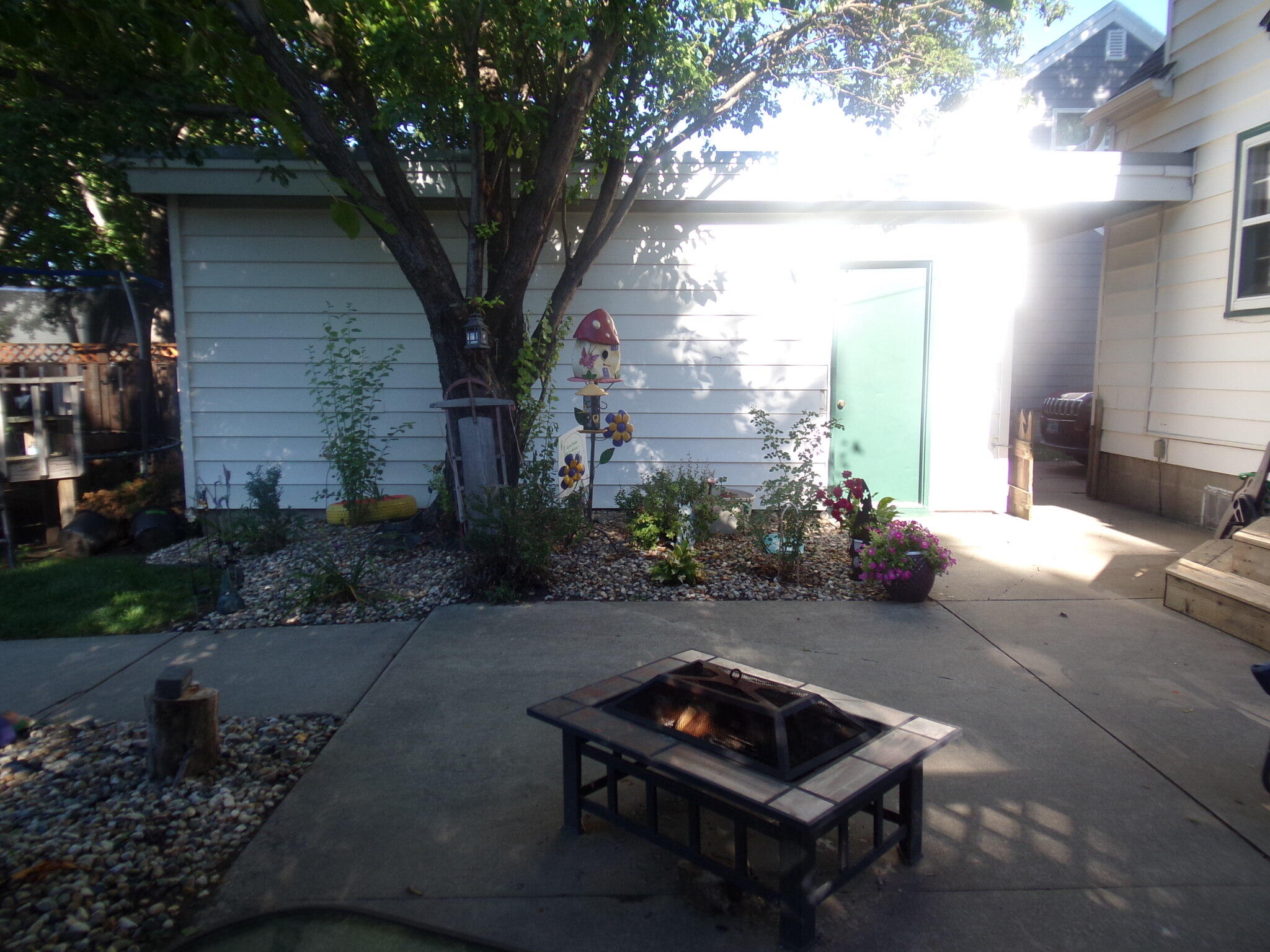 204 W 12th Ave