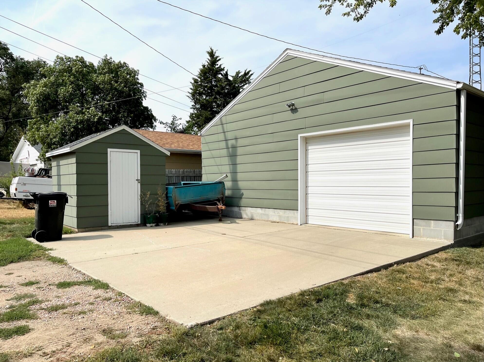 1013 E 7th Ave