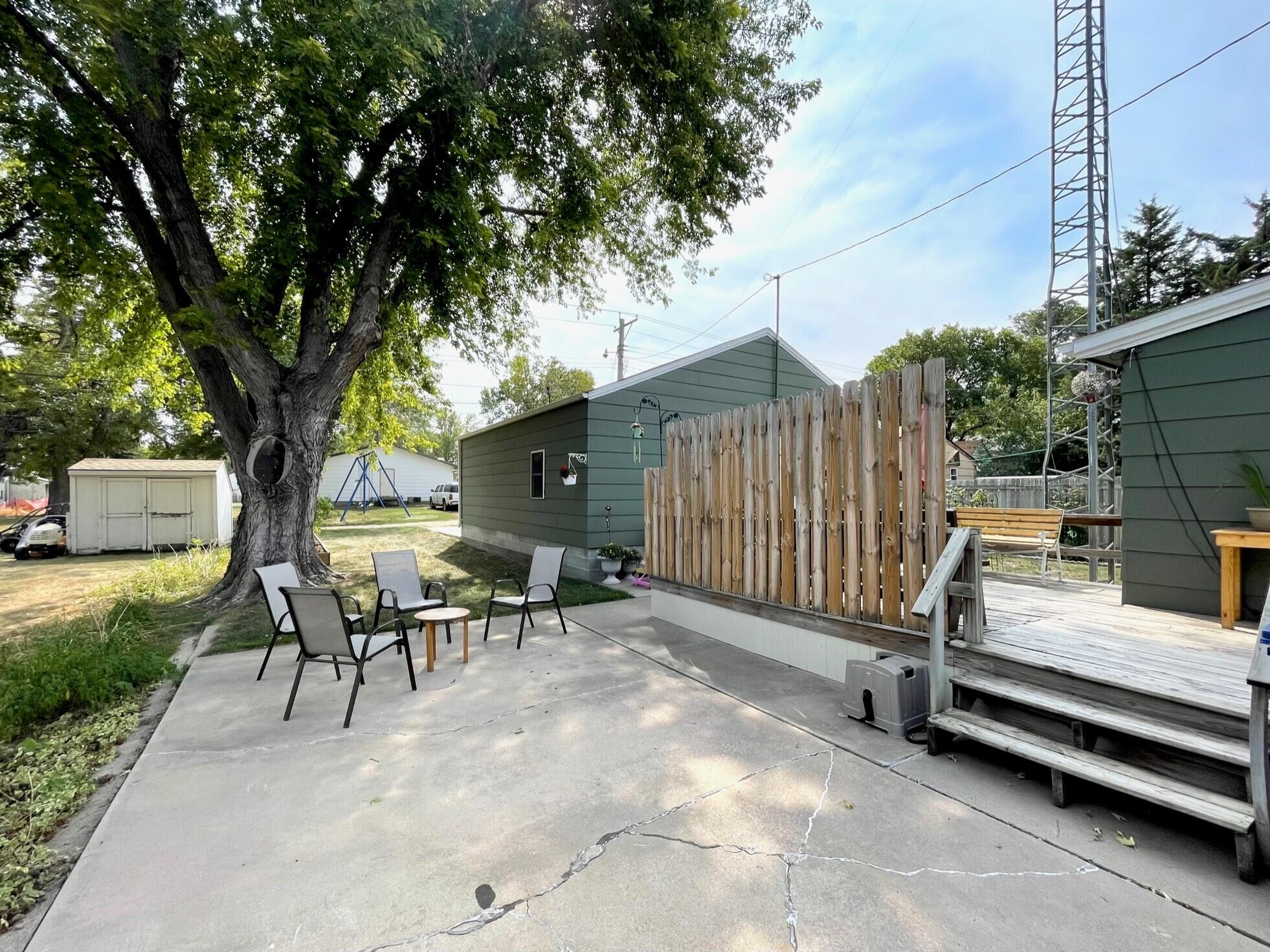 1013 E 7th Ave
