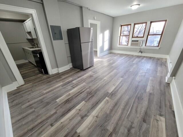 546 S Dakota Ave