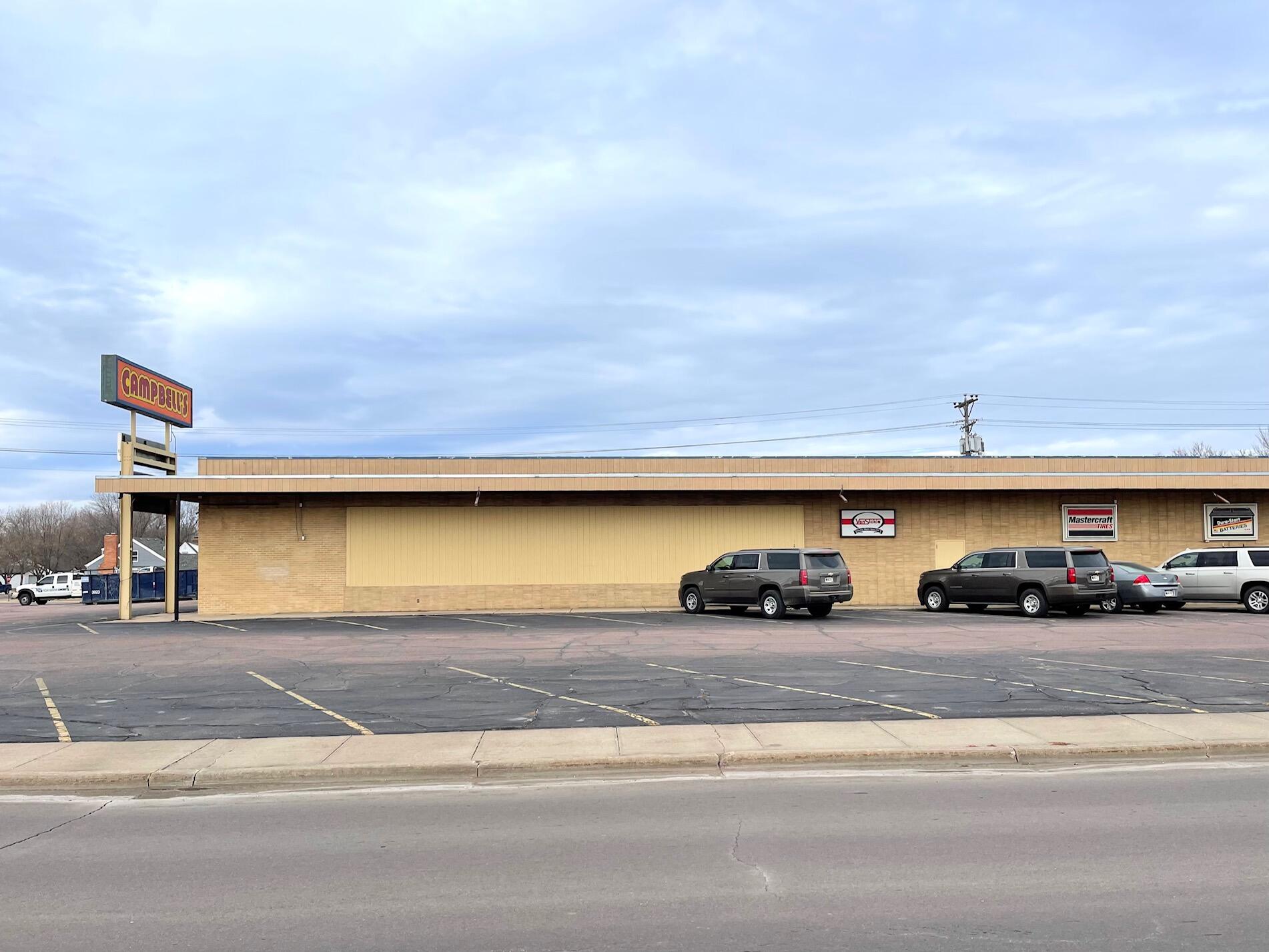1307-1321 N Main St