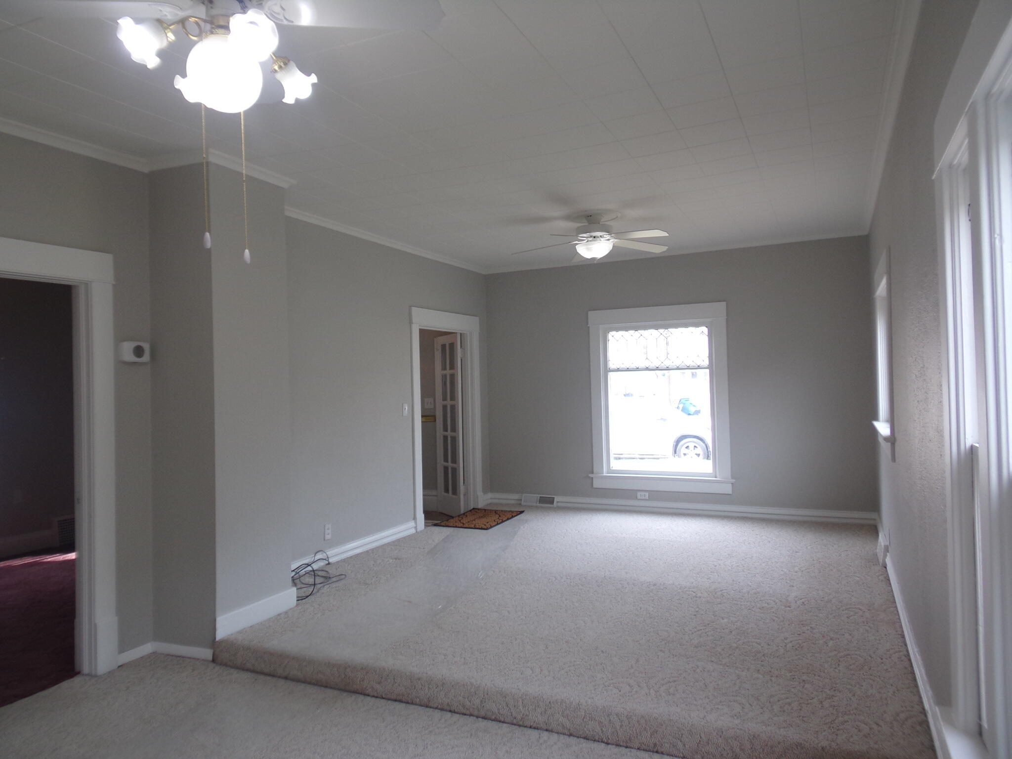 1005 E 4th Ave
