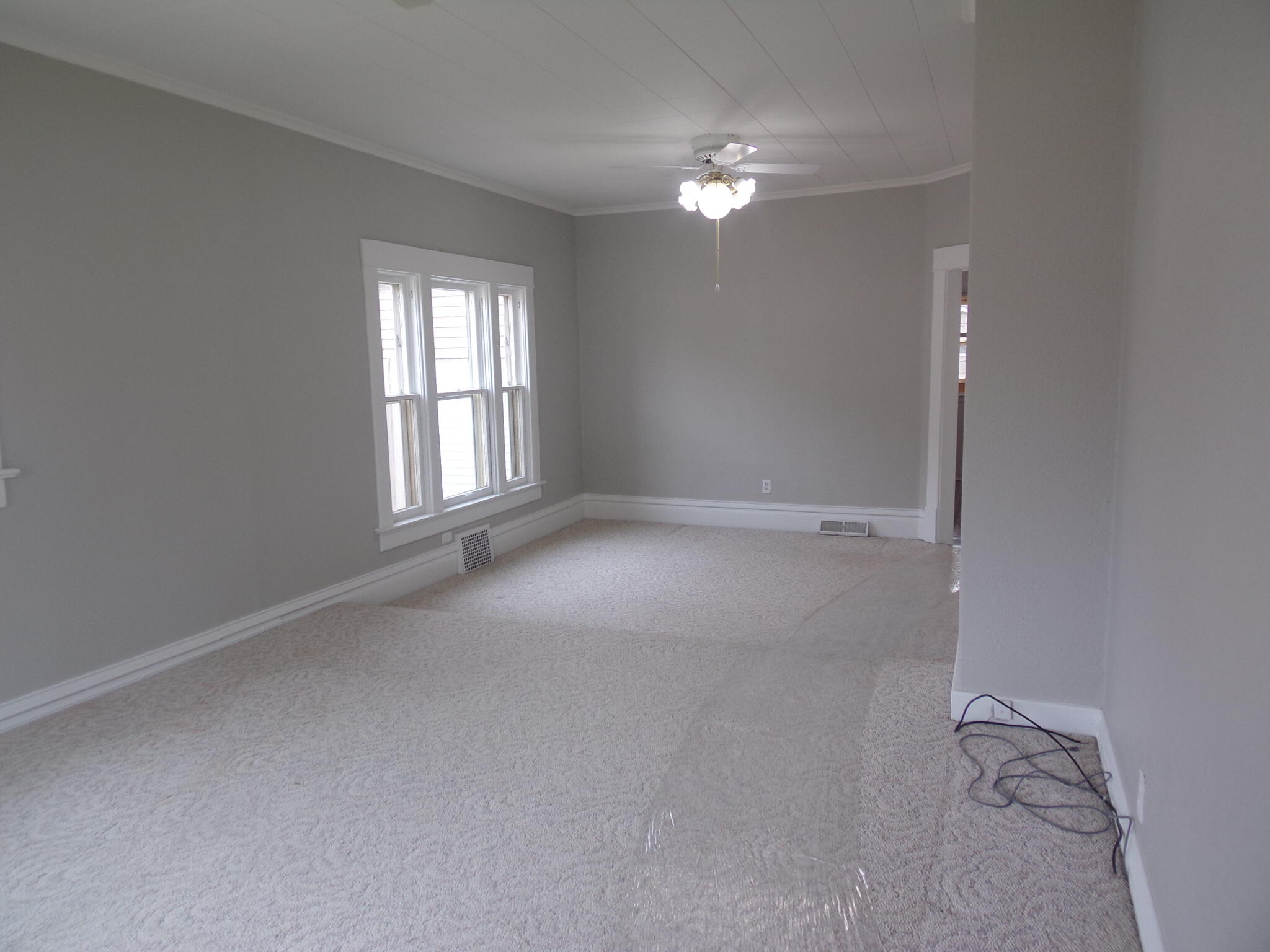 1005 E 4th Ave
