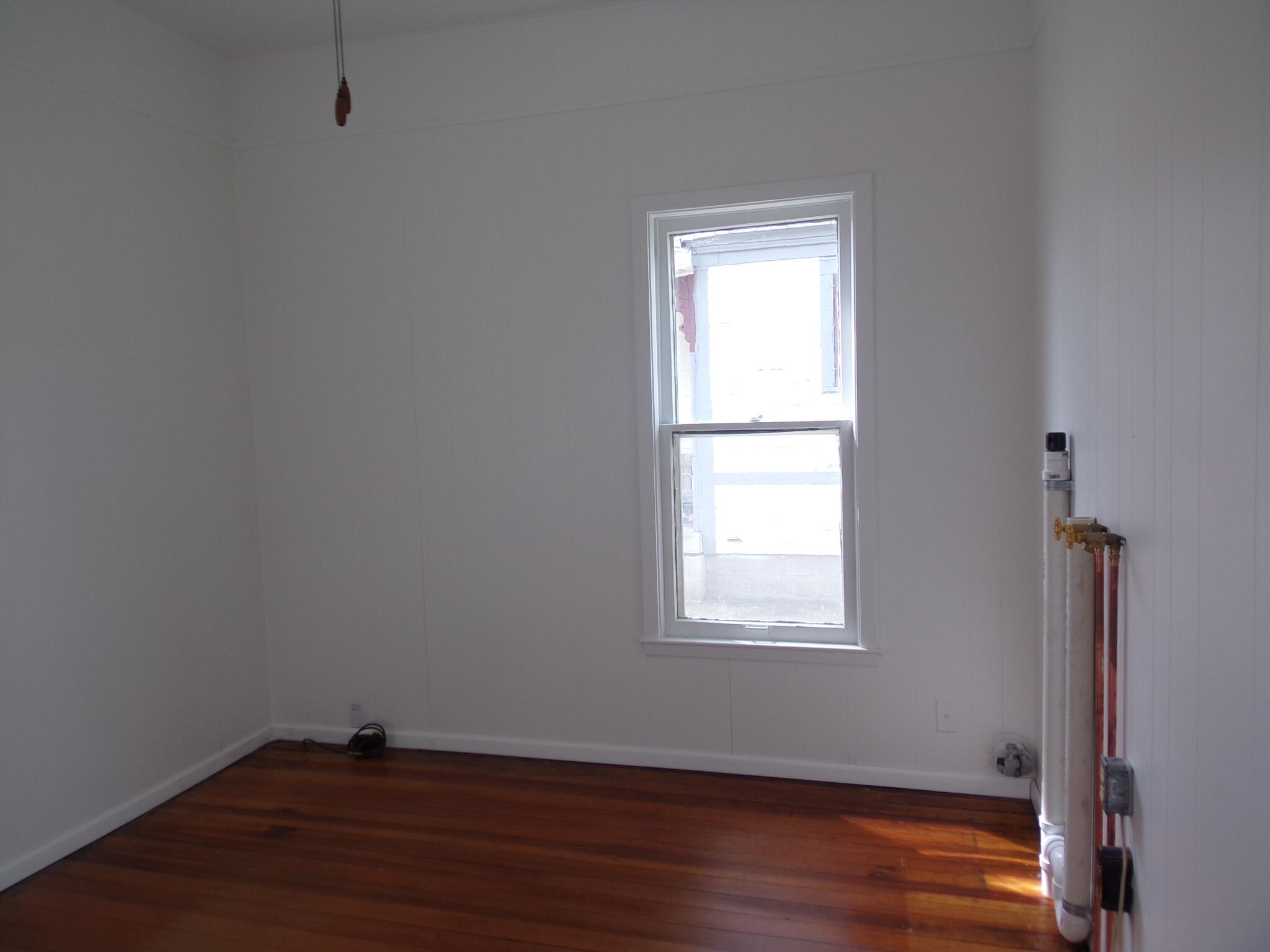 1005 E 4th Ave