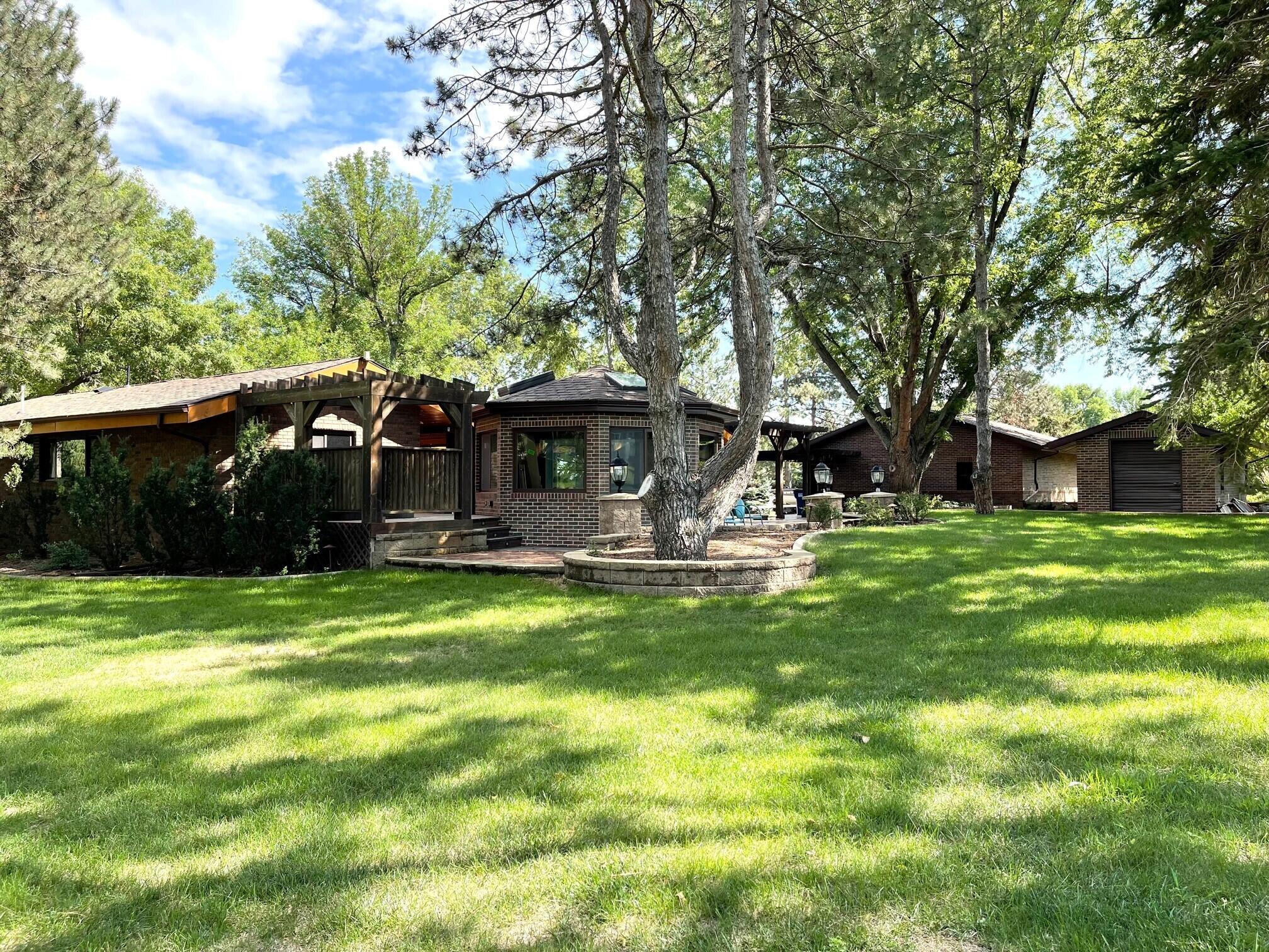 2441 Fairway Cir