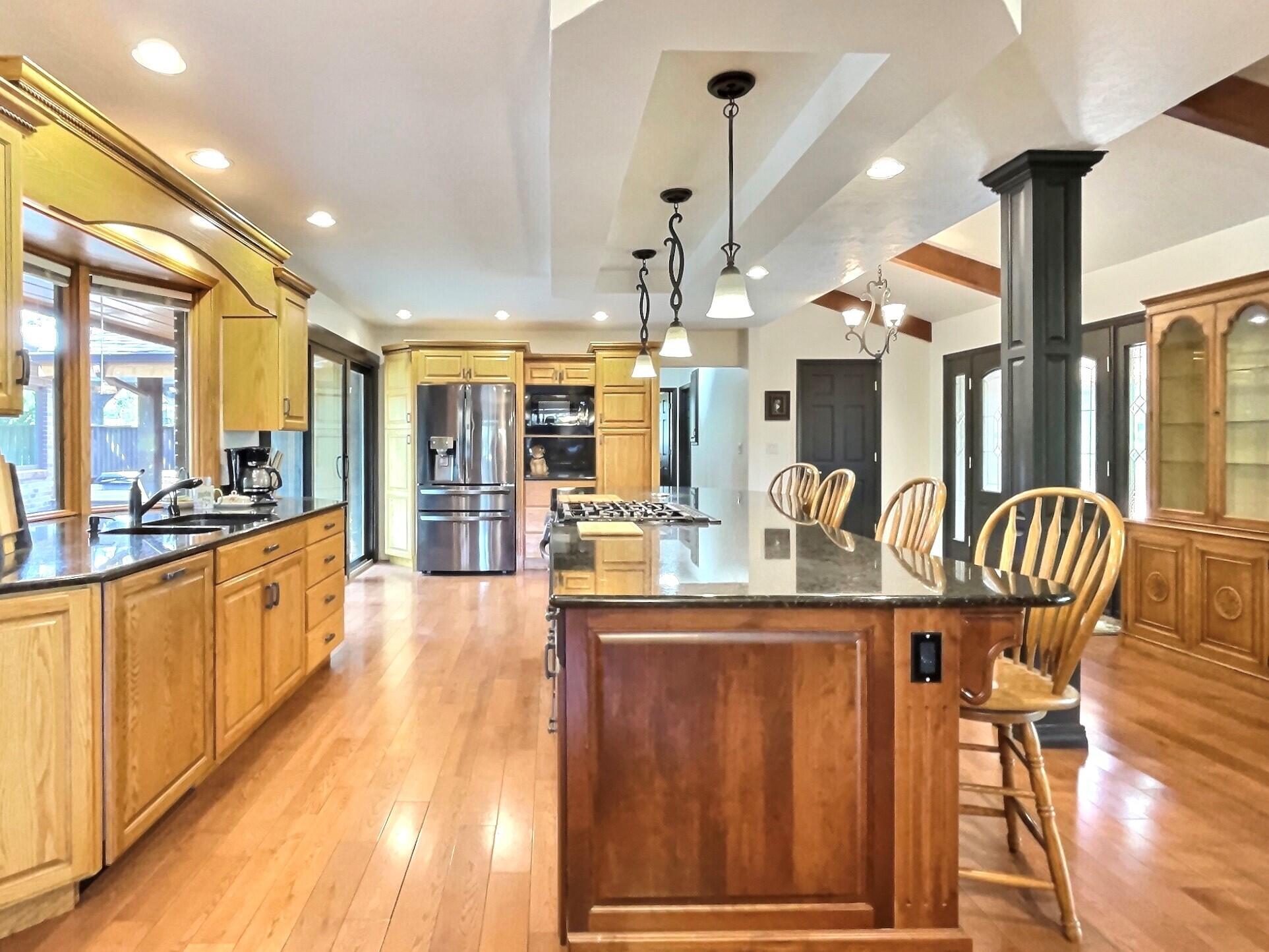 2441 Fairway Cir
