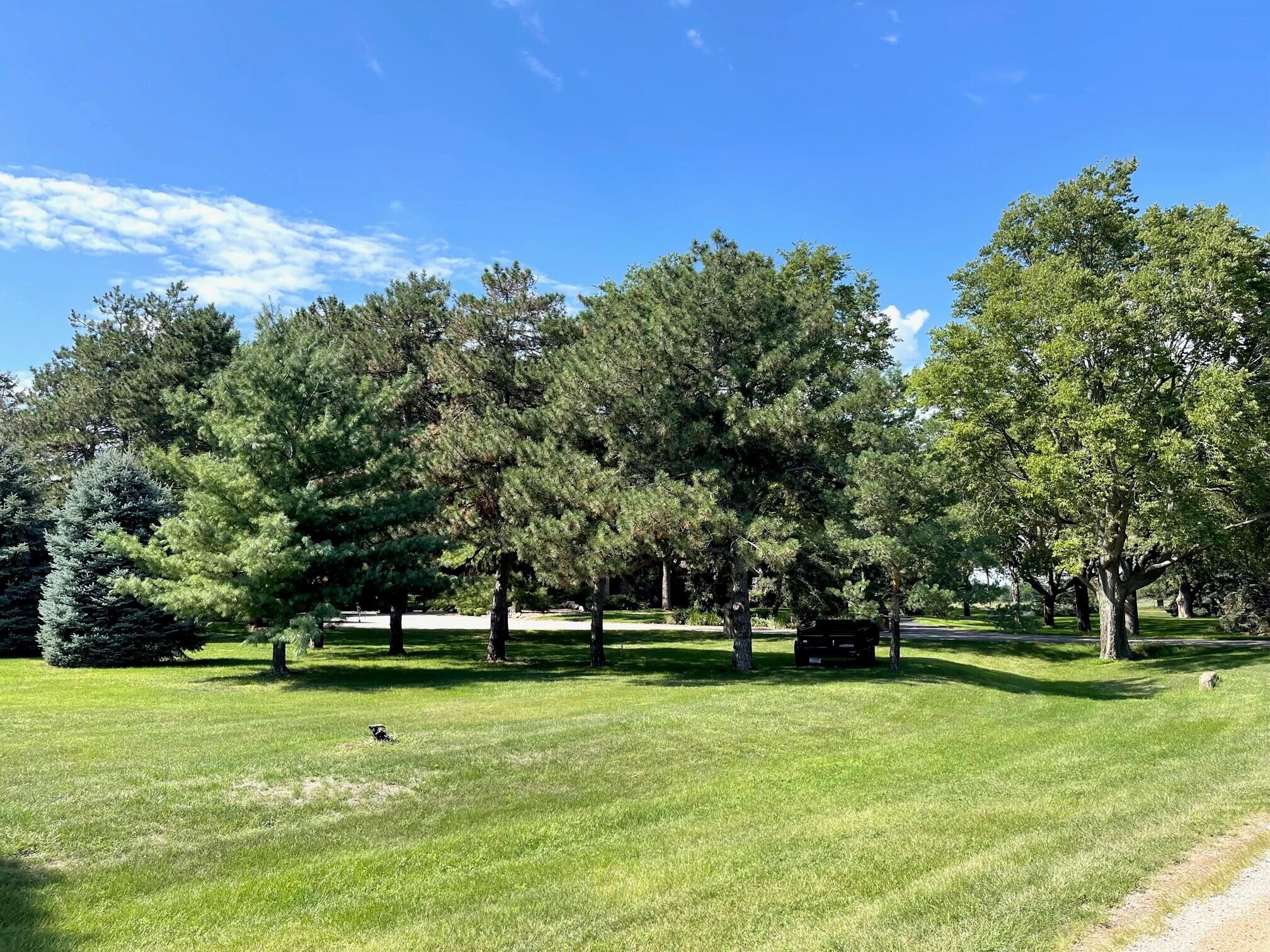 2441 Fairway Cir