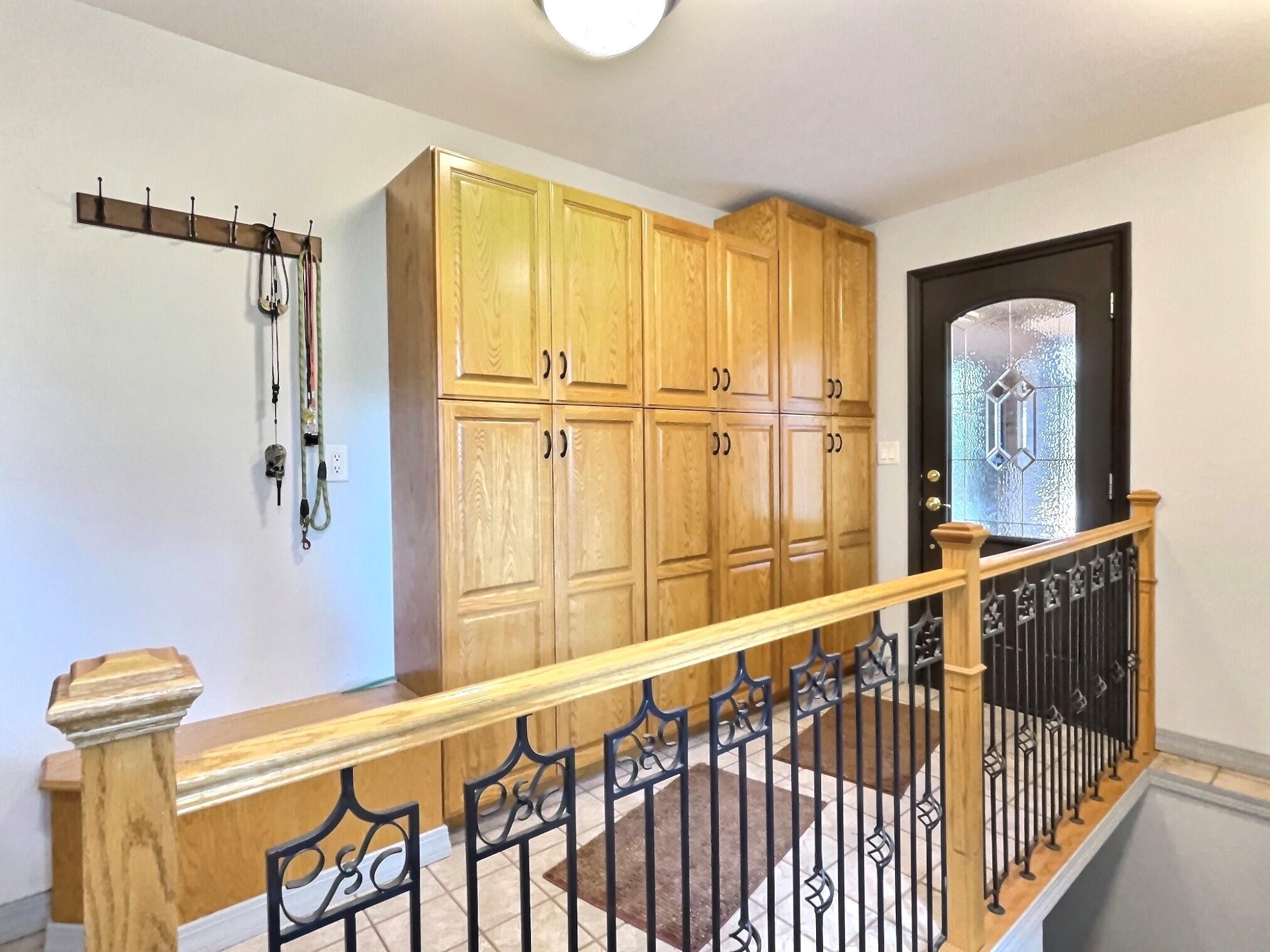 2441 Fairway Cir