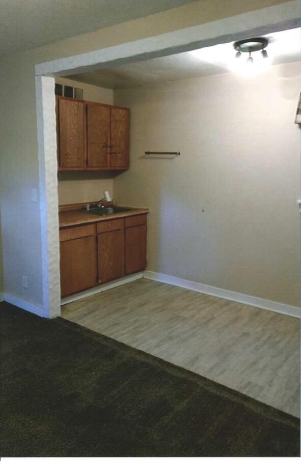 1022-1024 N Langdon St