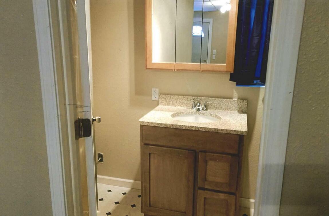 1022-1024 N Langdon St