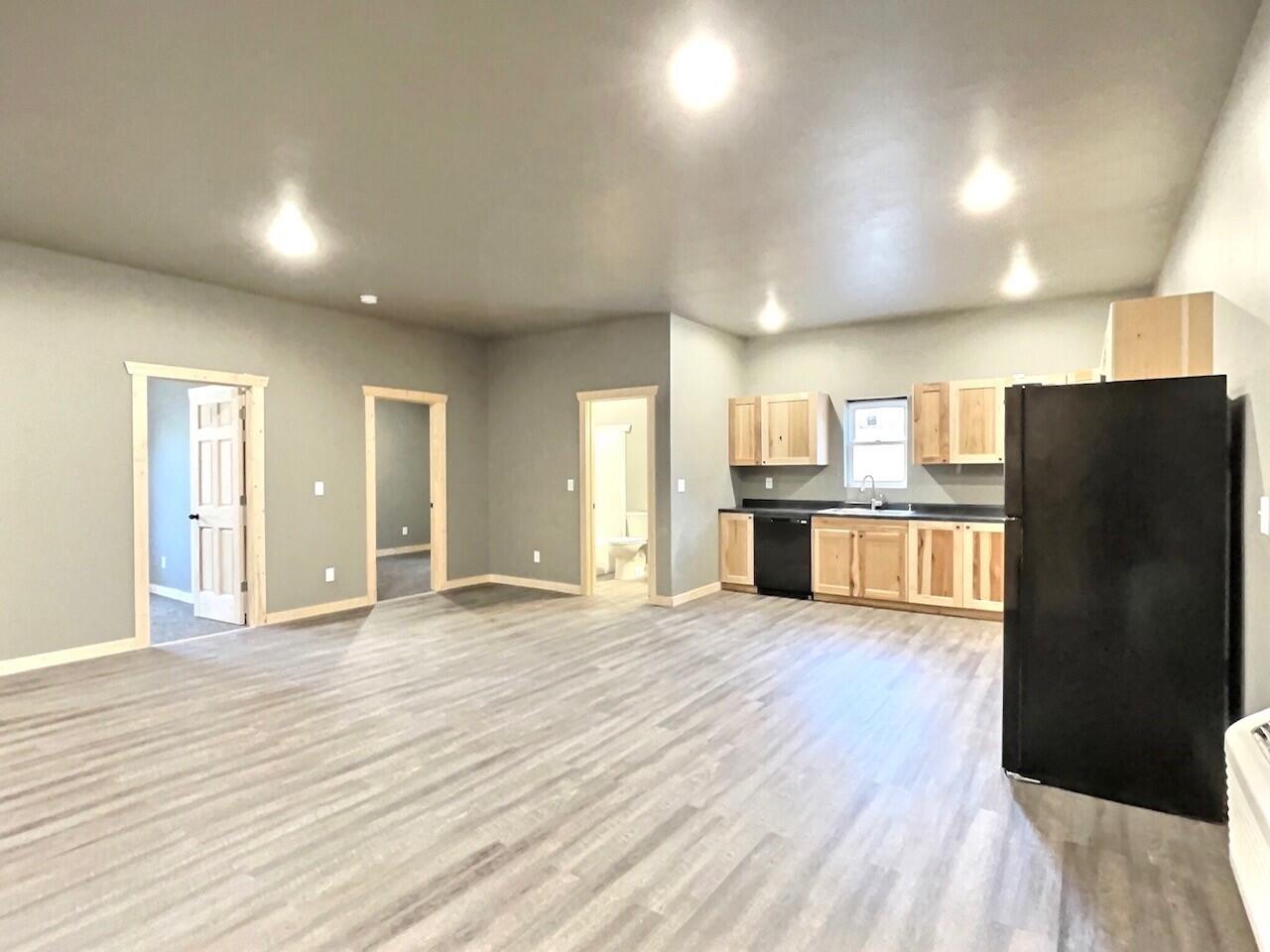 324 W 10th Ave
