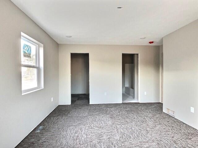 1112 Woods Cir