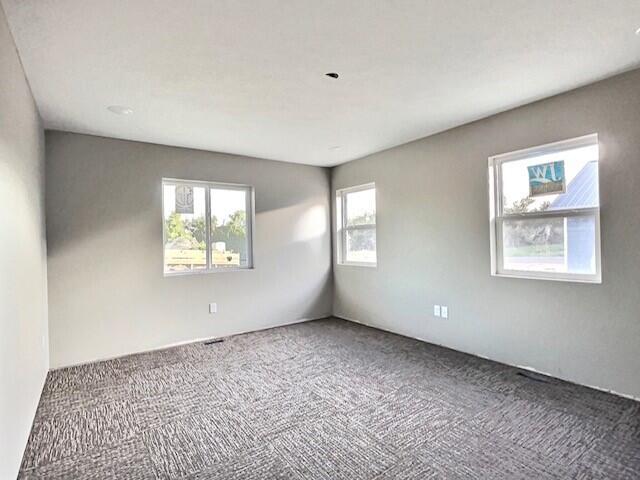 1112 Woods Cir