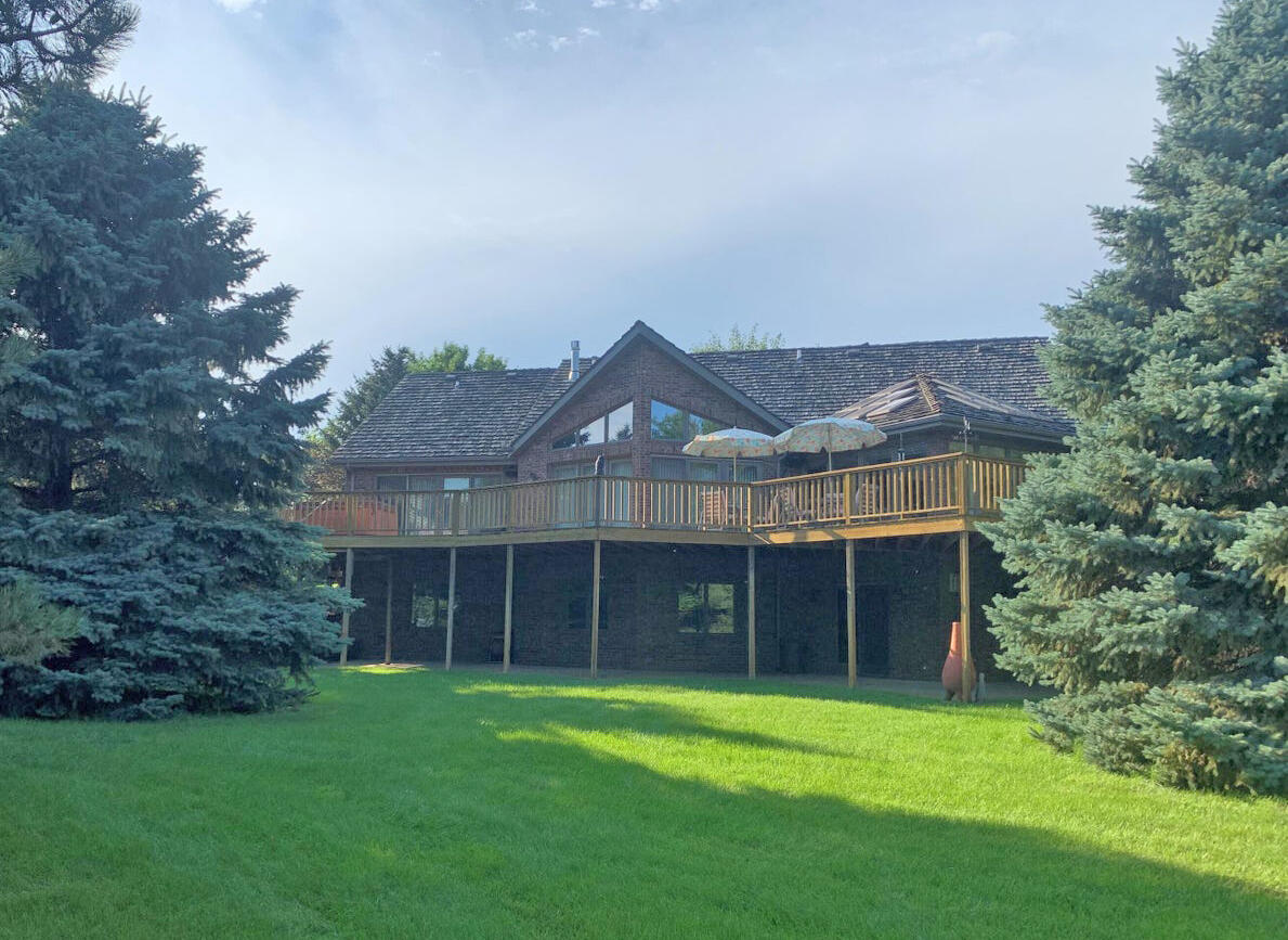 1050 N Harmon Dr