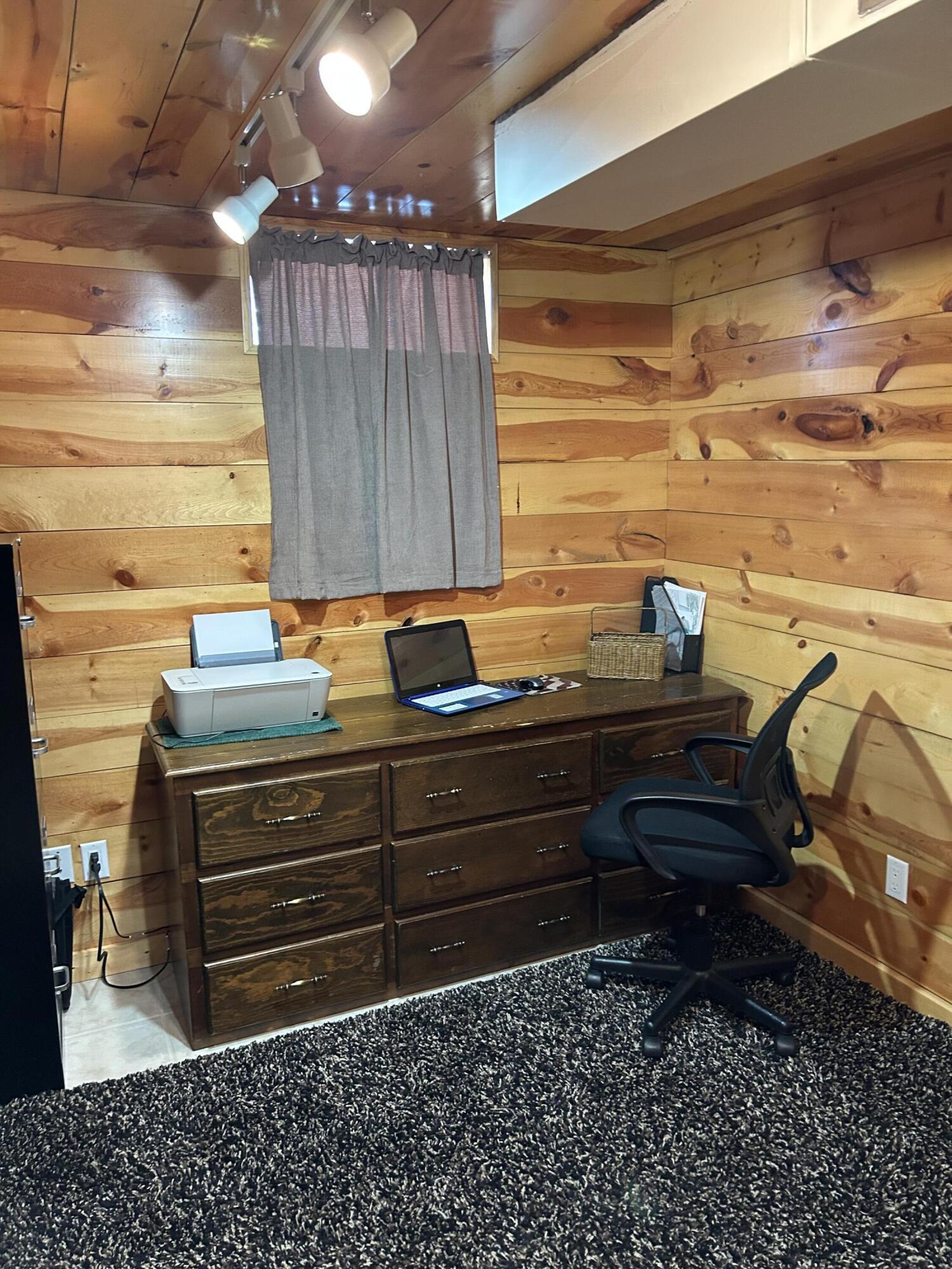 1404 E 3rd Ave