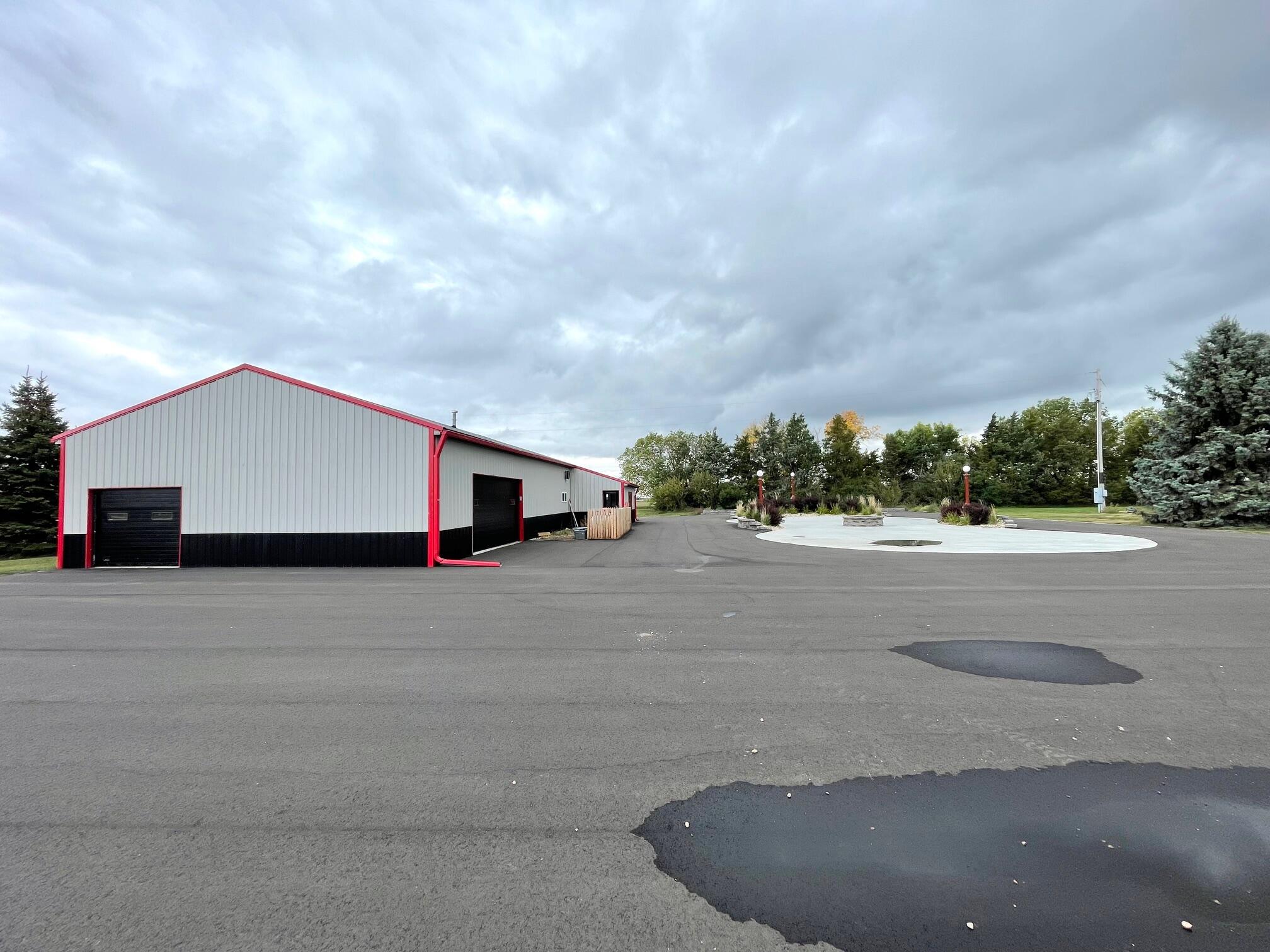 24679 Hwy 37
