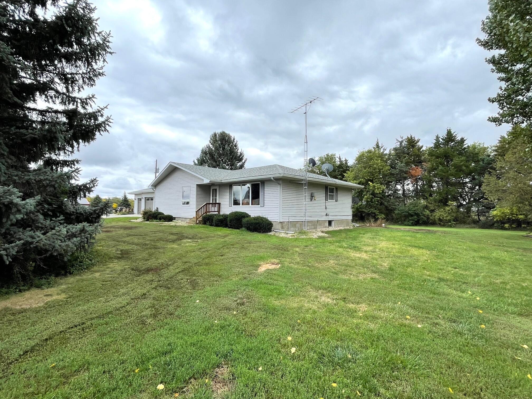 24679 Hwy 37