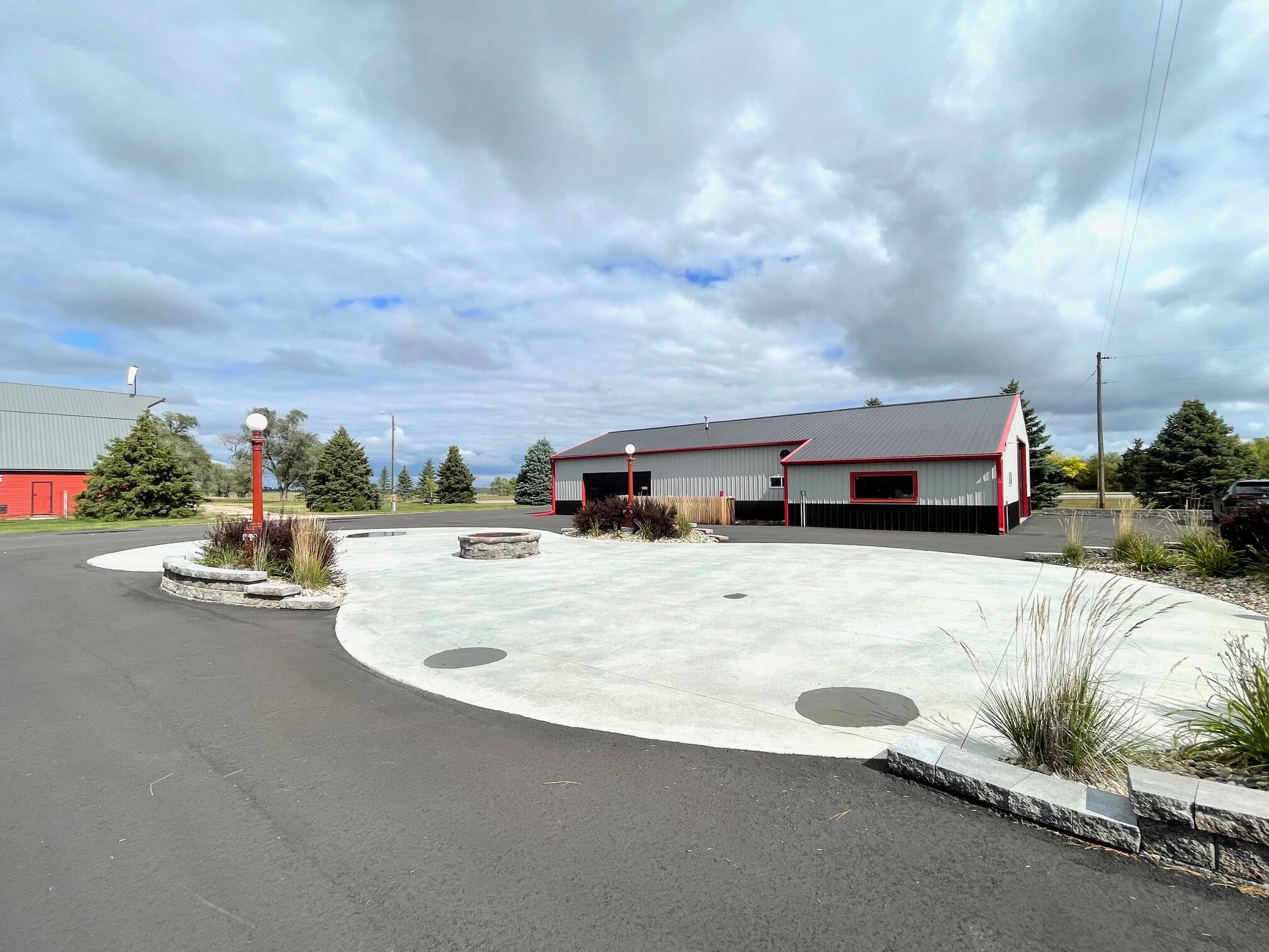 24679 Hwy 37