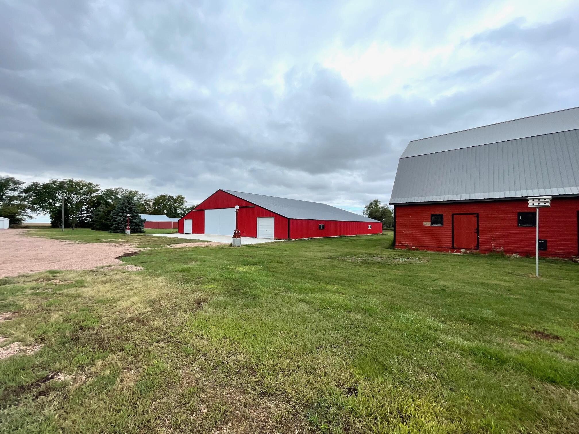 24679 Hwy 37