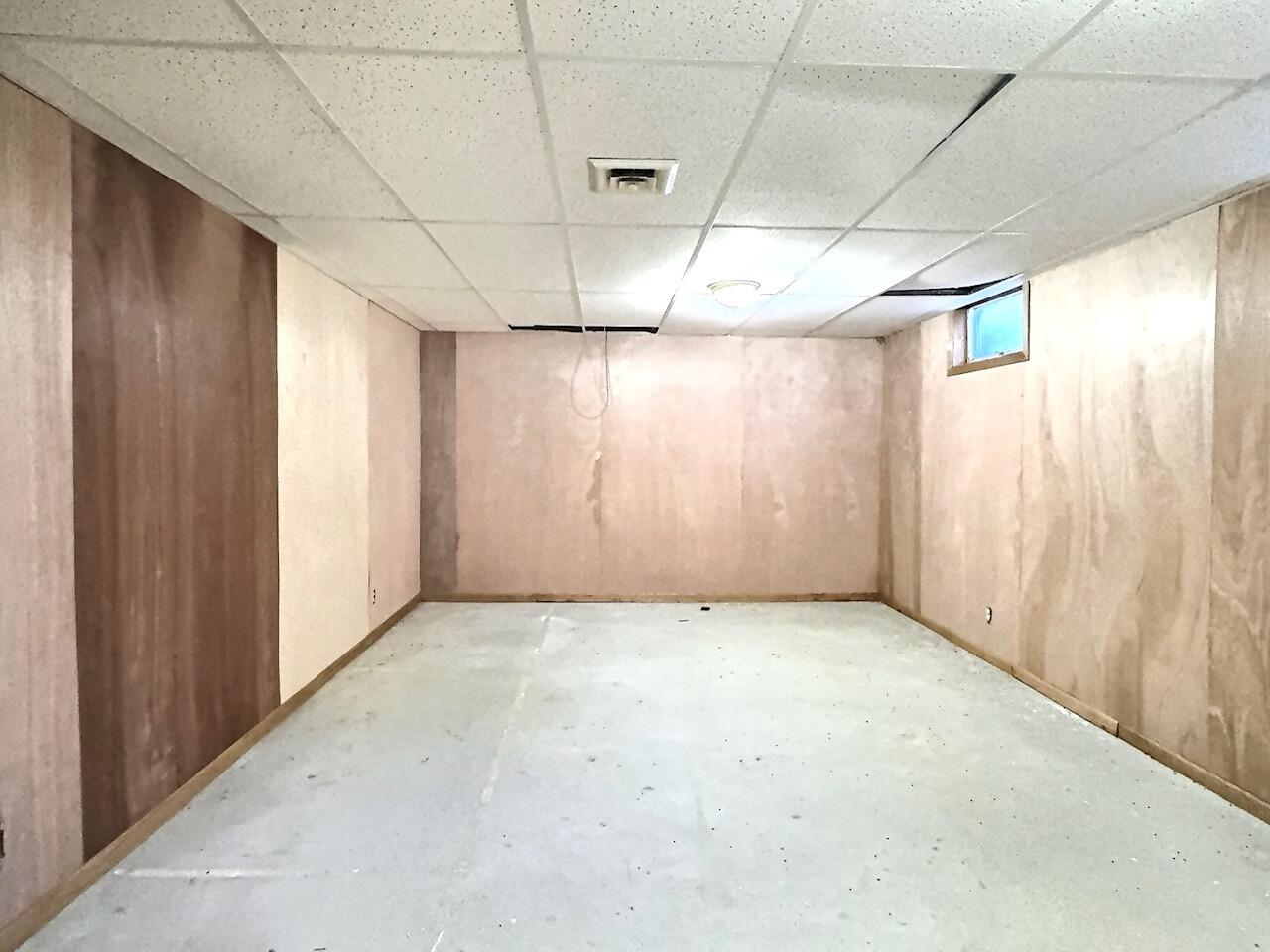 24679 Hwy 37
