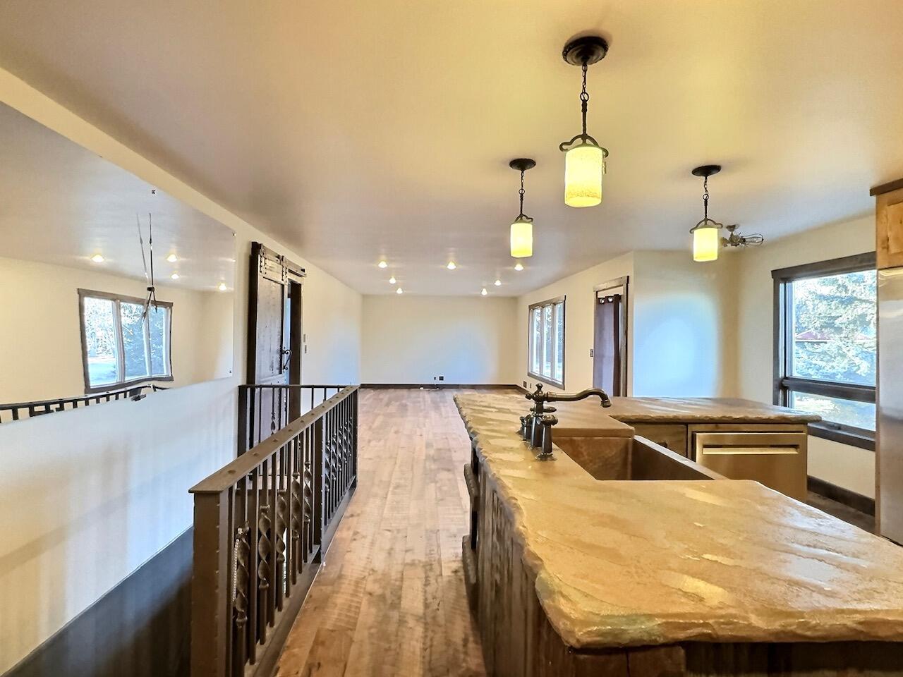 24679 Hwy 37