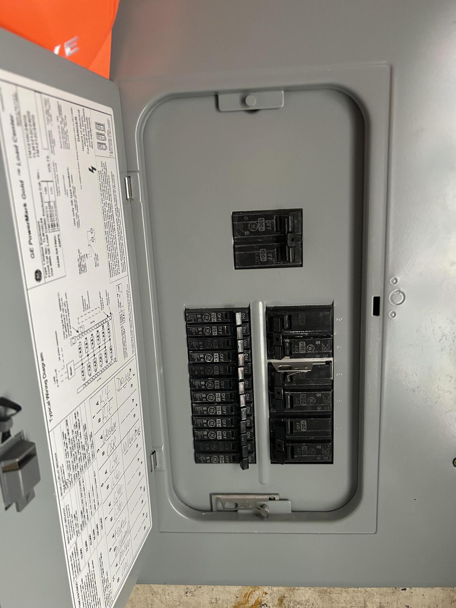 1401 S Main Lot 14 St