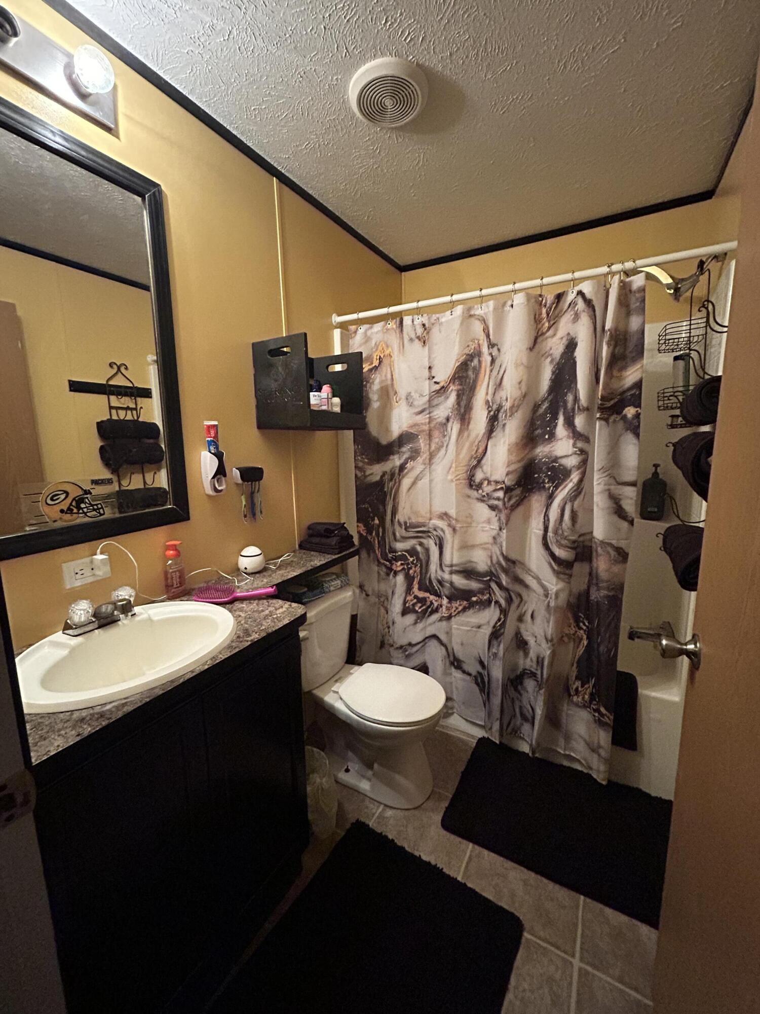 1401 S Main Lot 14 St