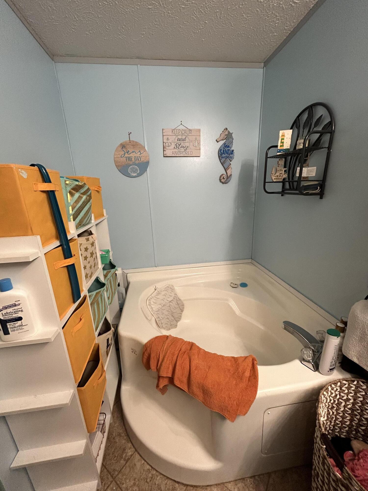 1401 S Main Lot 14 St