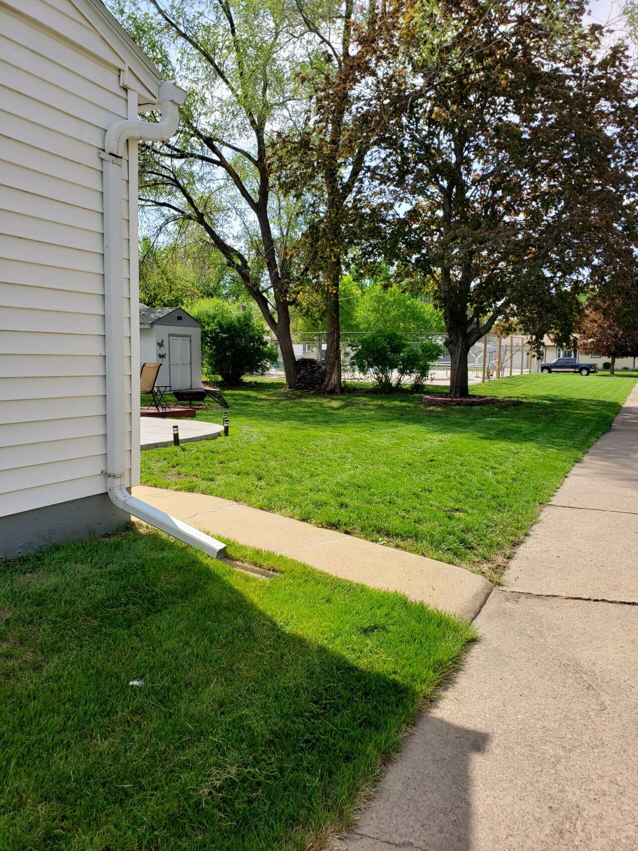 1501 Bridle Dr