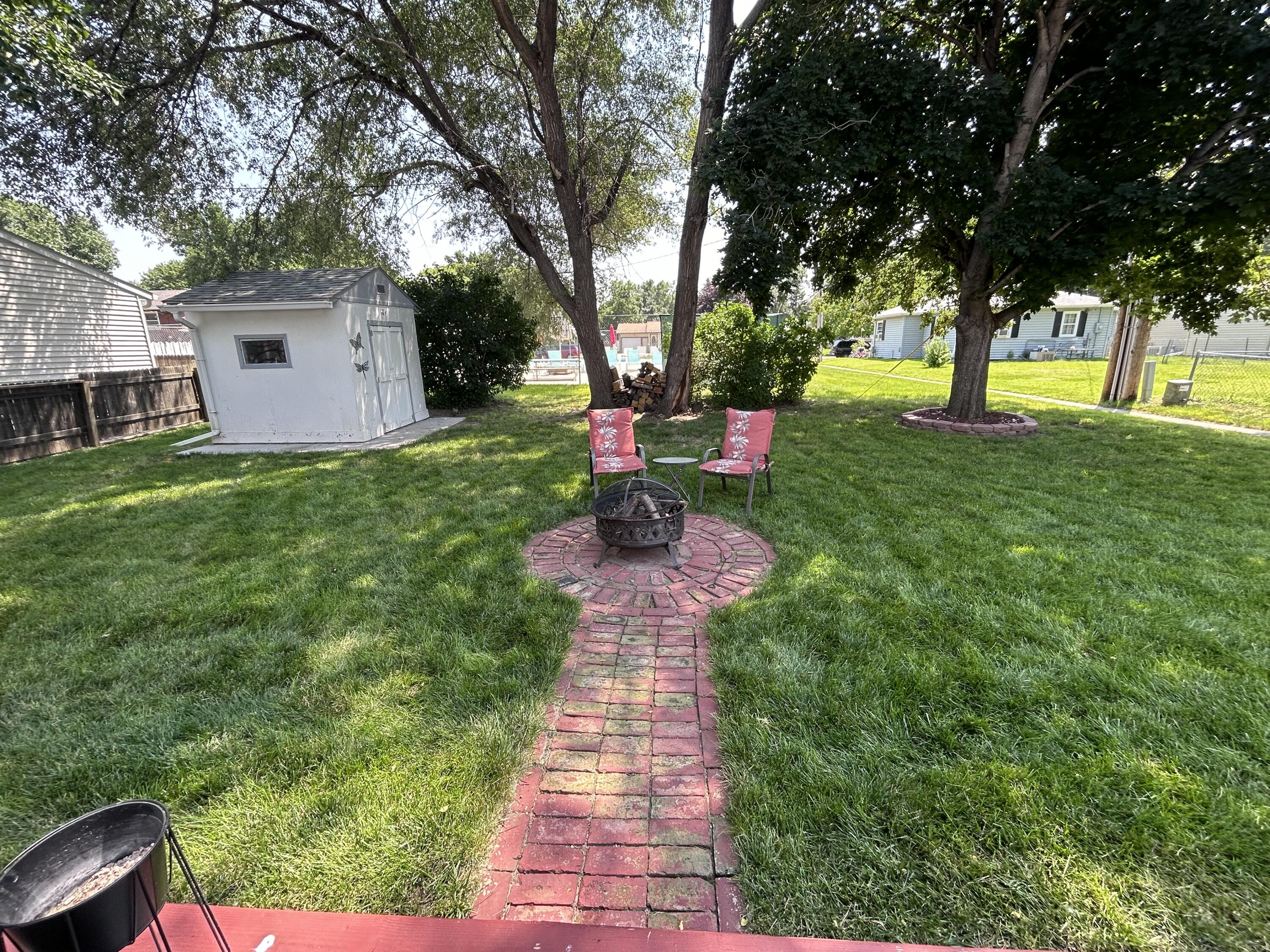 1501 Bridle Dr