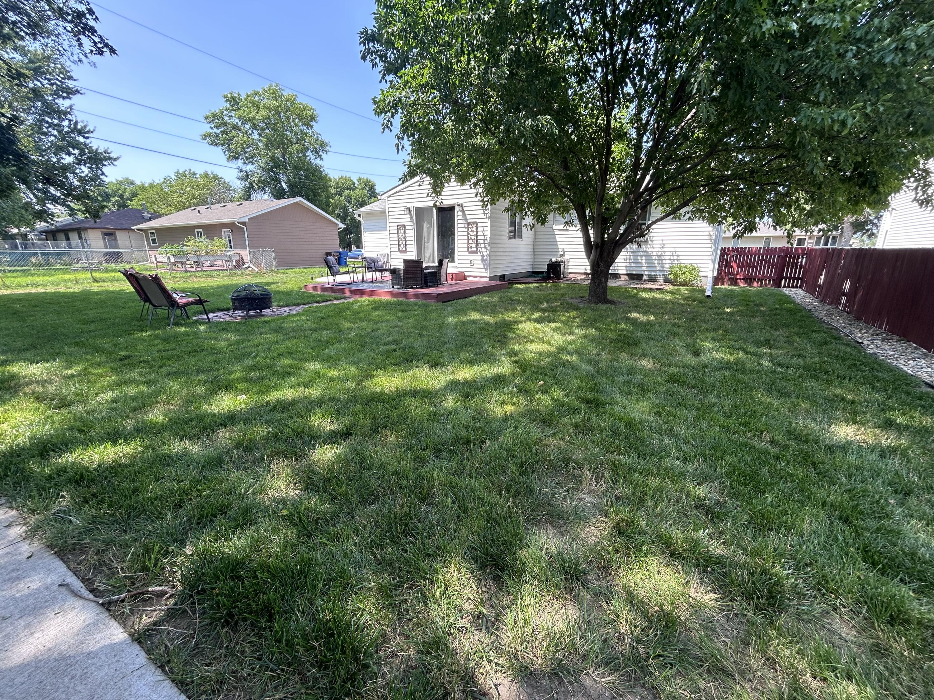1501 Bridle Dr