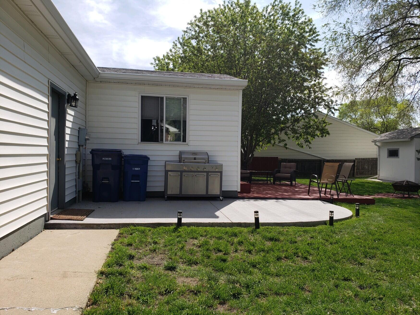 1501 Bridle Dr