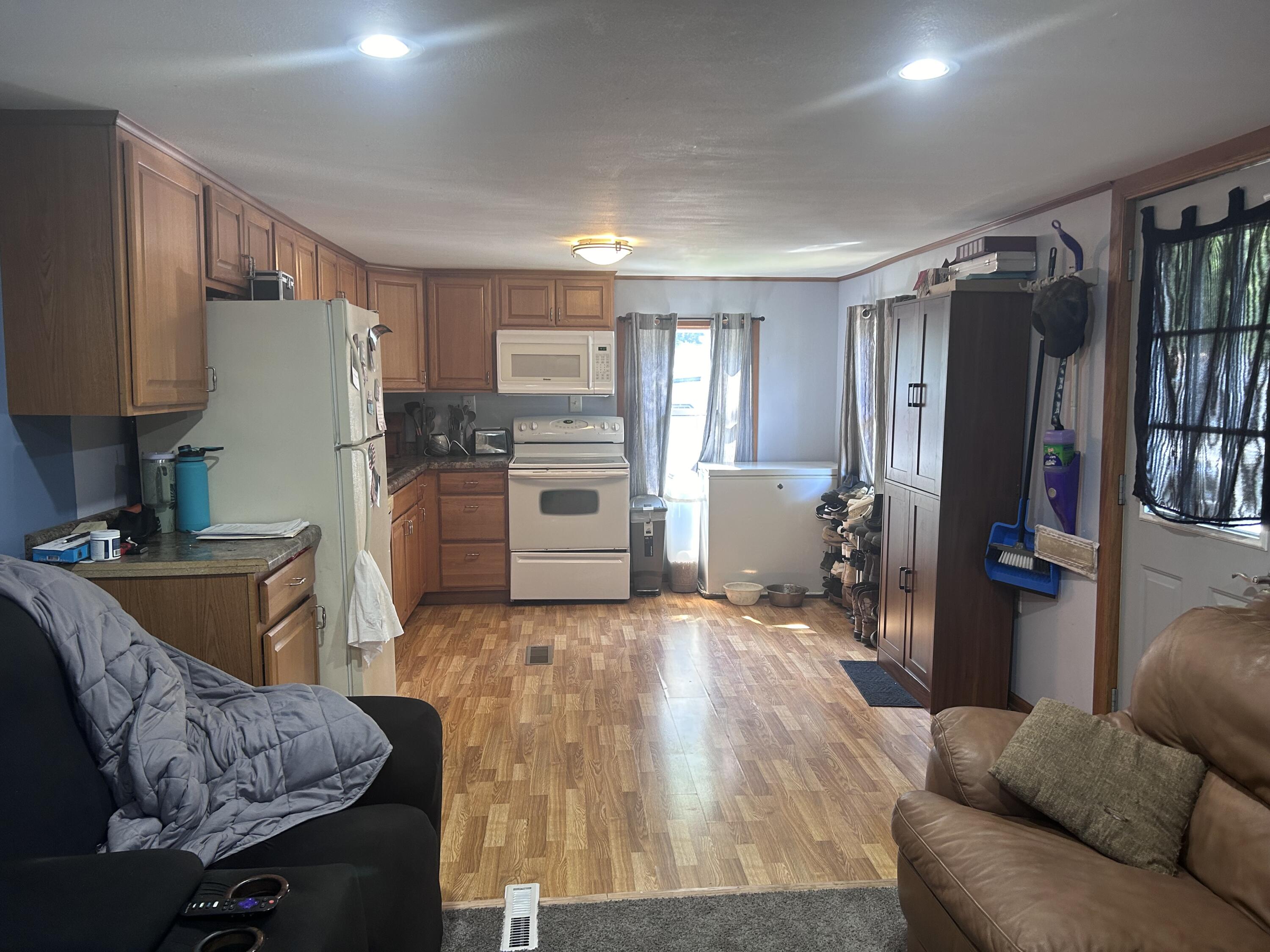 1401 S Main Lot 127 St