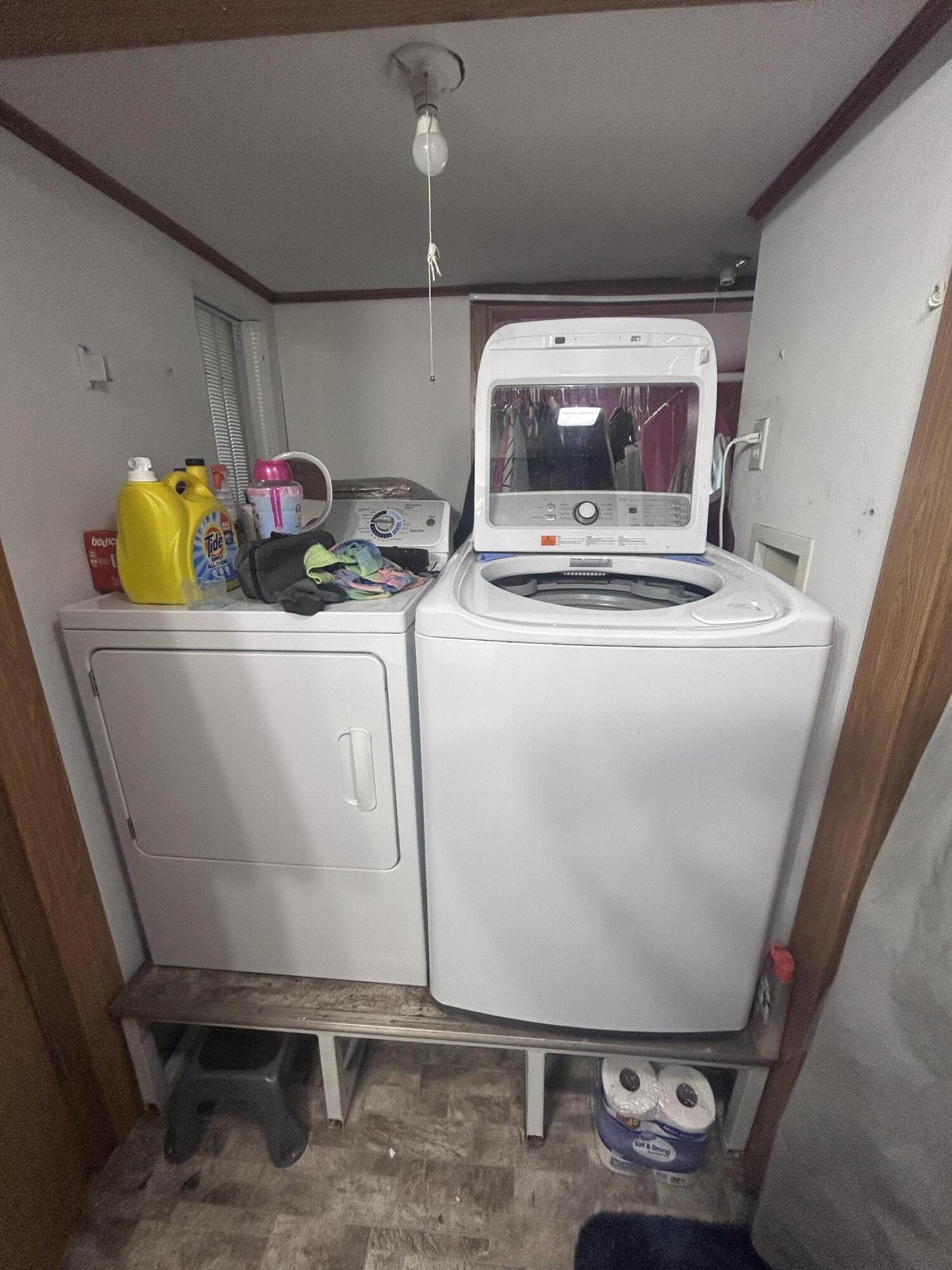 1401 S Main Lot 127 St