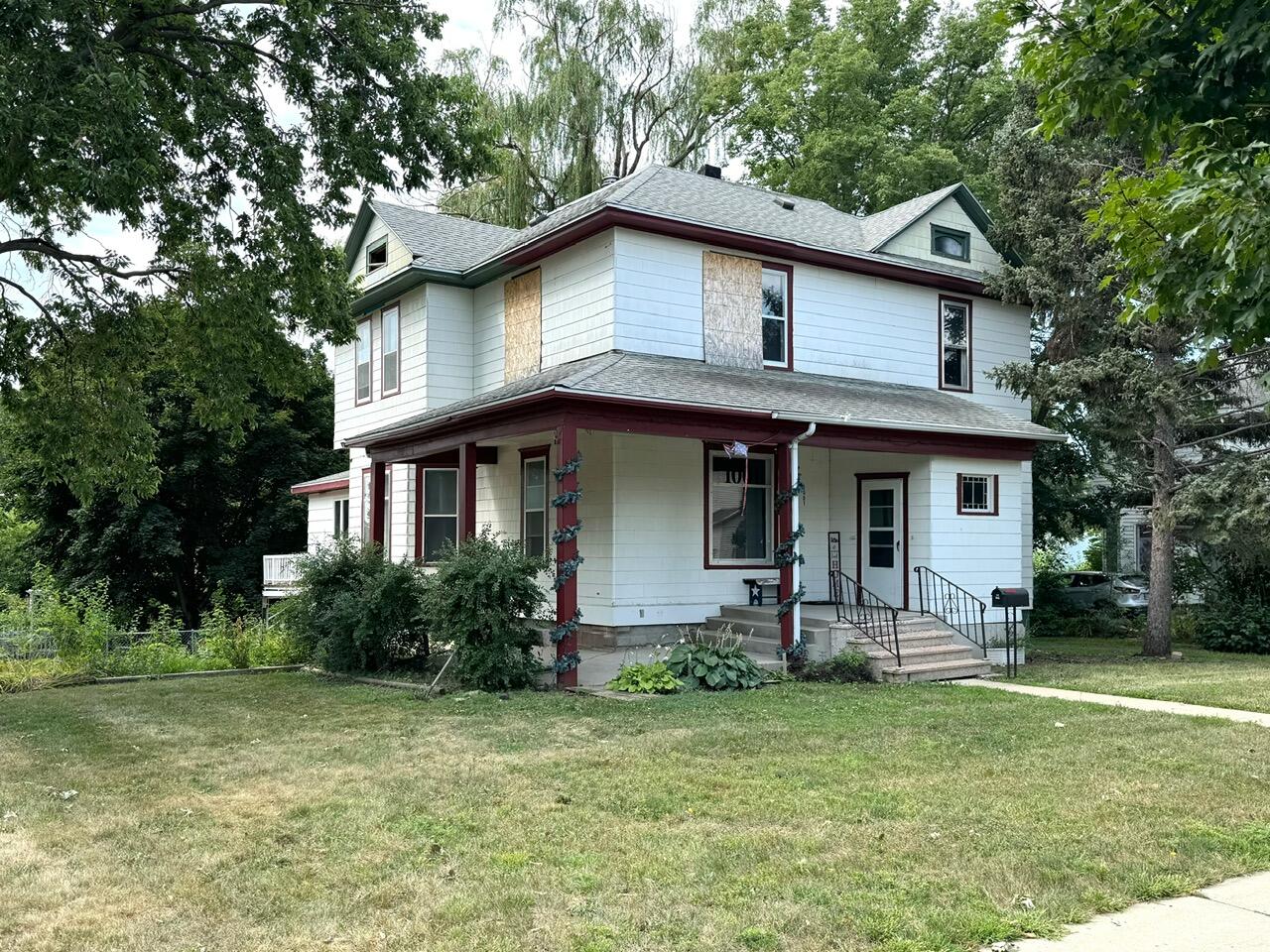 1001 W 4th Ave