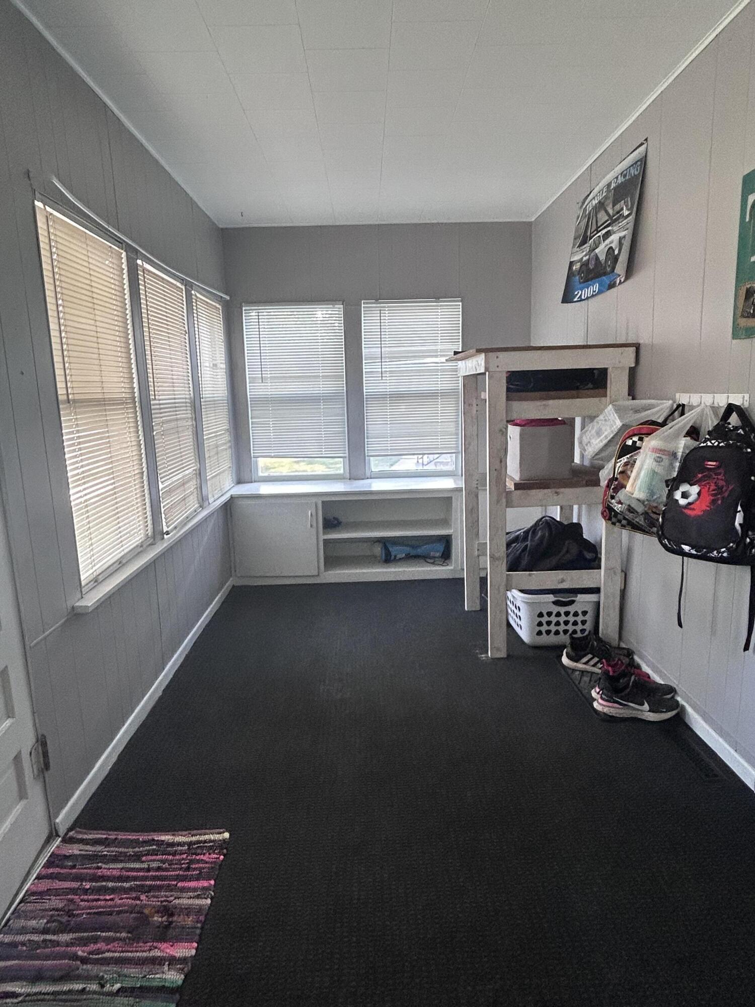 808 E Ash Ave