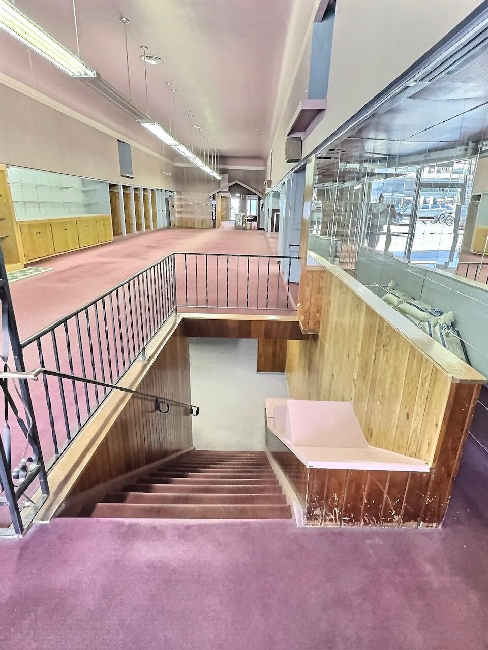 211 N Main St
