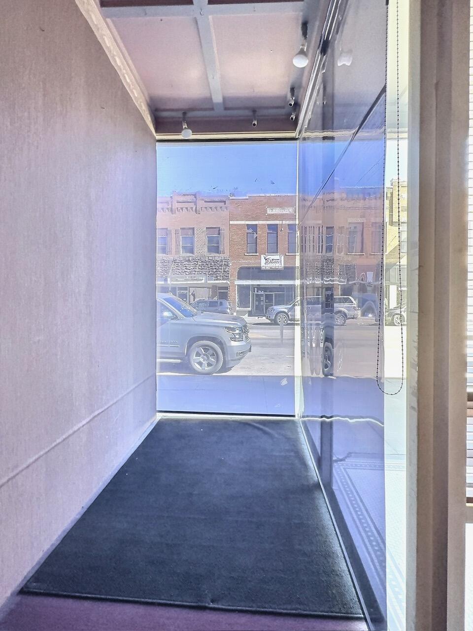 211 N Main St