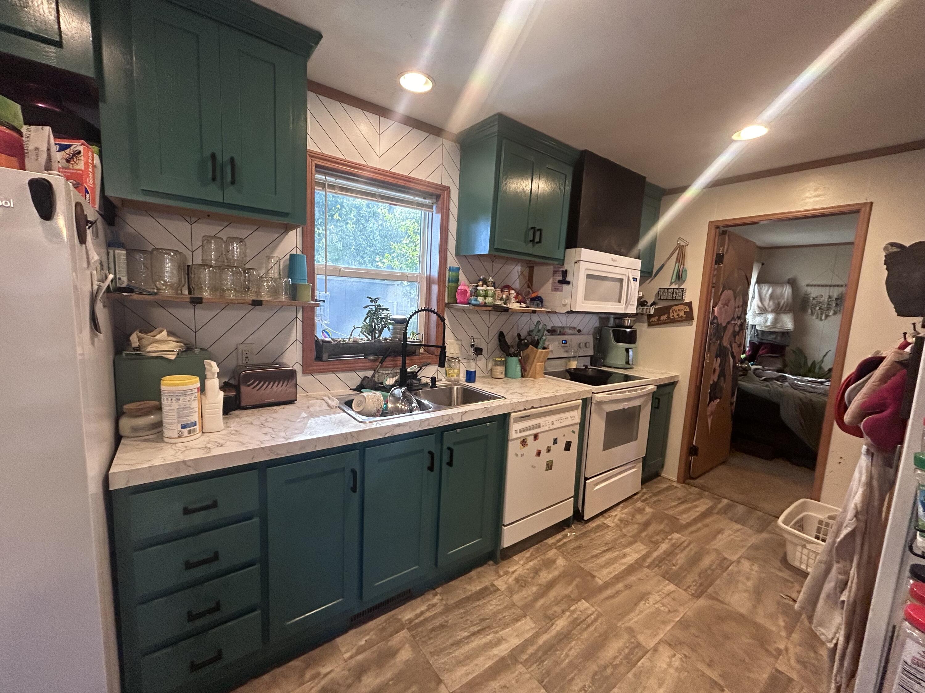 1901 Loma Linda #14 Dr