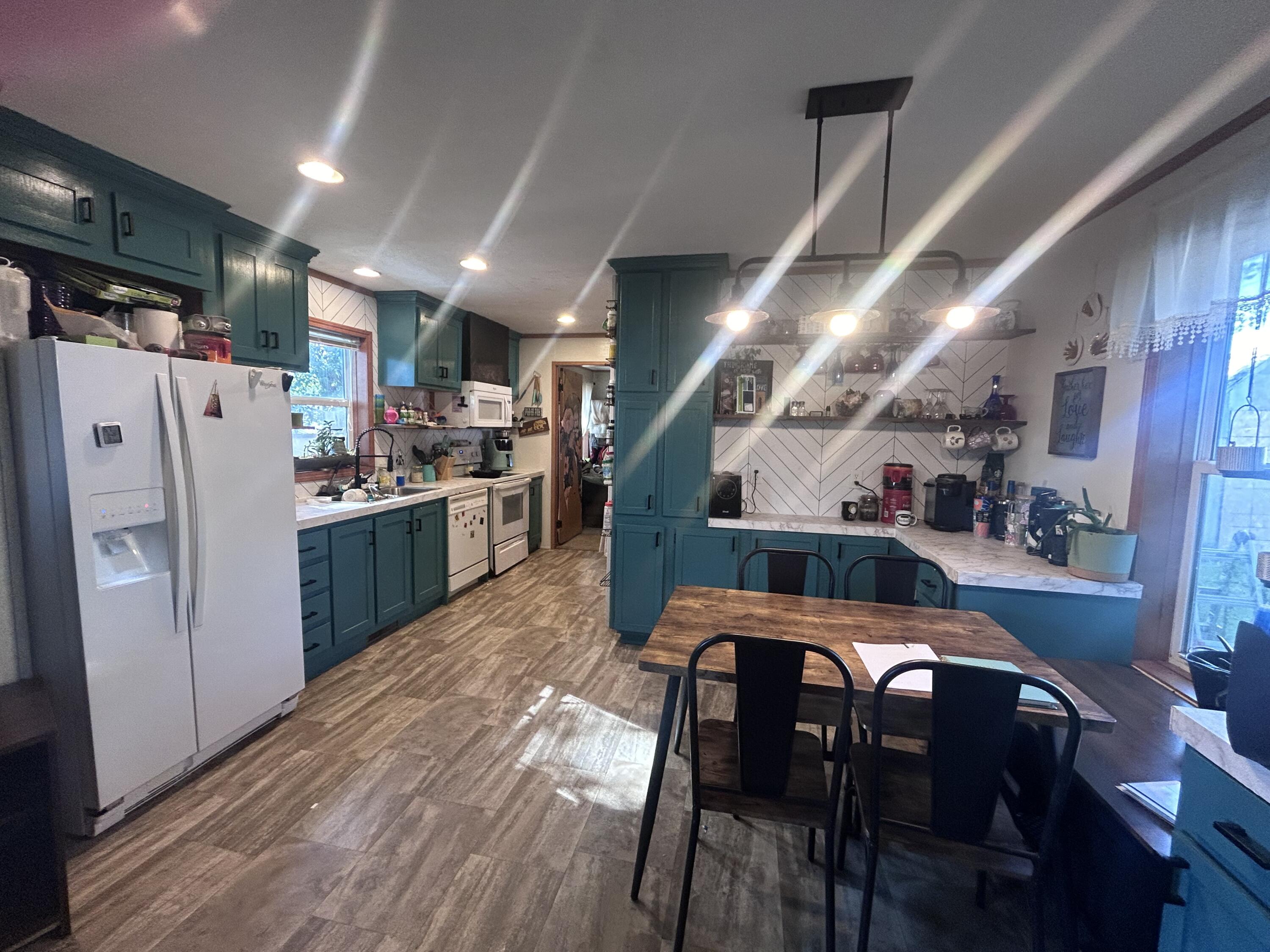 1901 Loma Linda #14 Dr